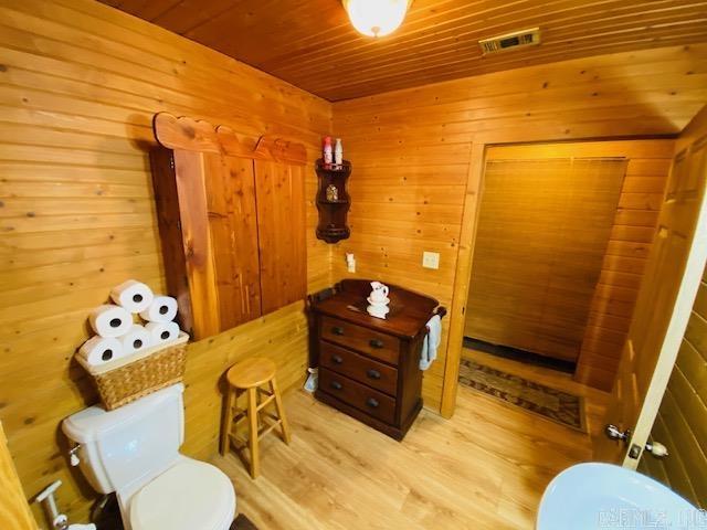 1337 Polk Road 38  Hatfield, AR