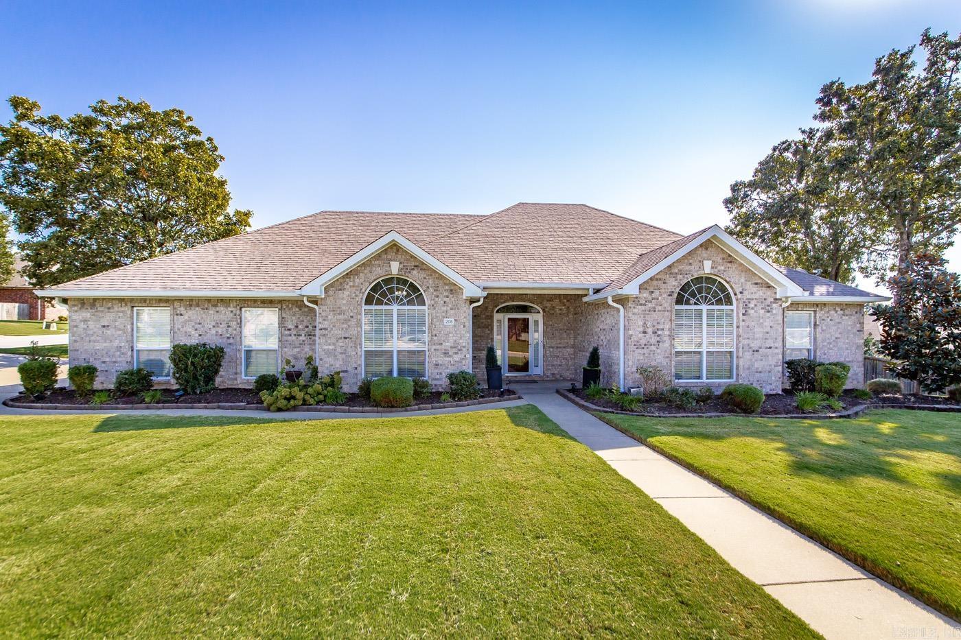 208 Stonehill  Sherwood, AR