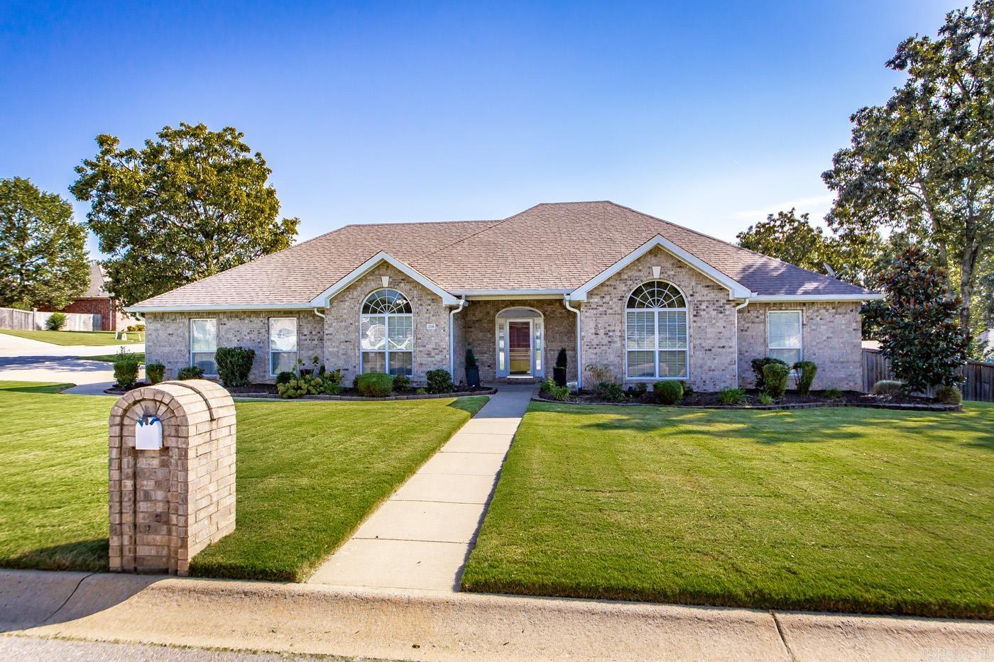 208 Stonehill  Sherwood, AR