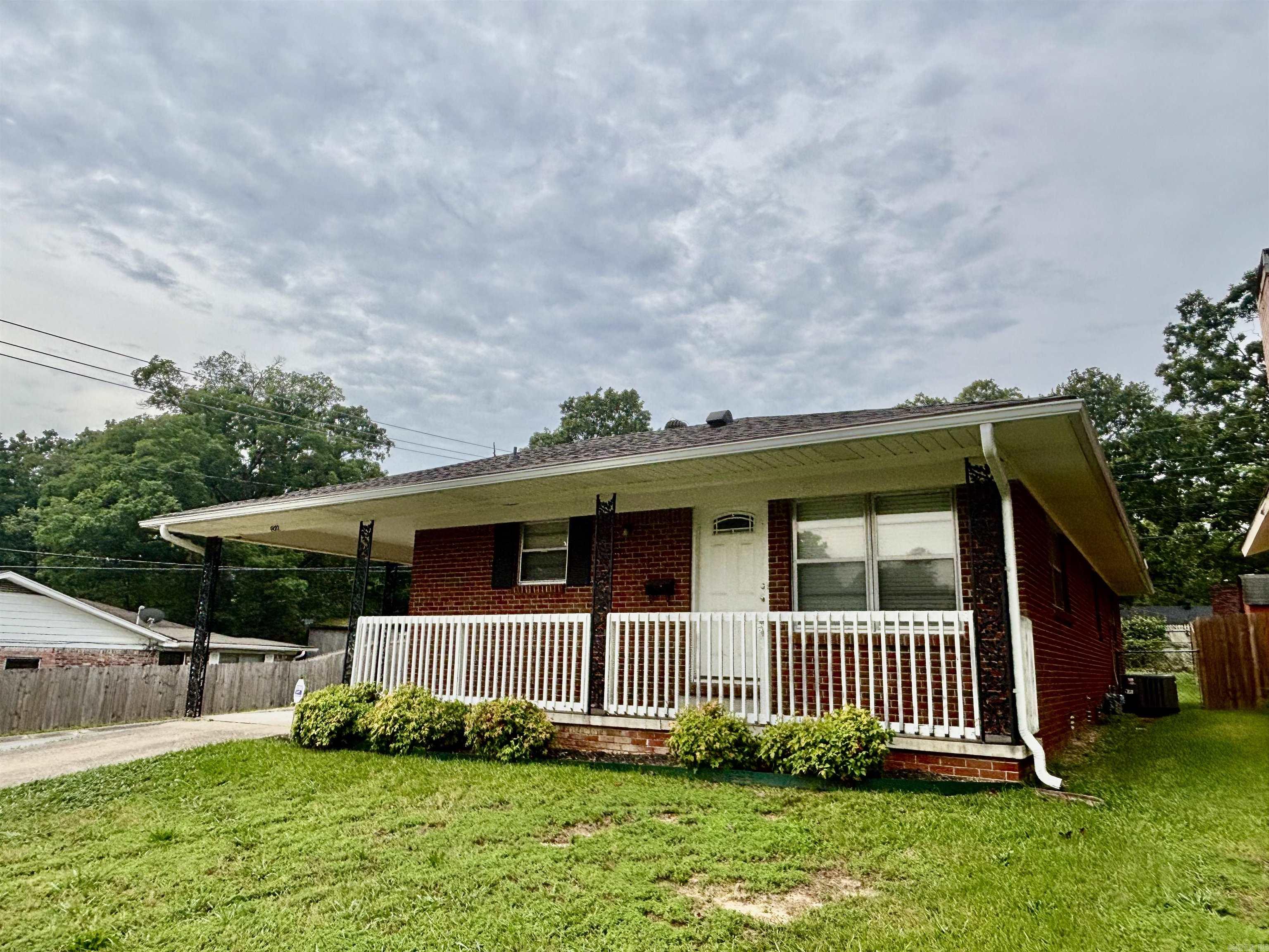 900 N Hughes St  Little Rock, AR
