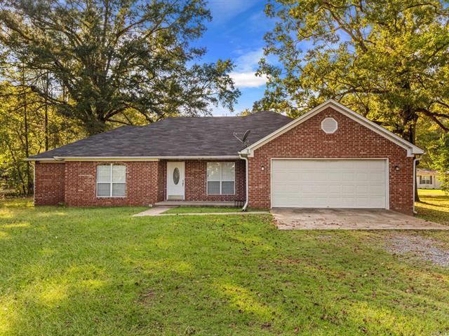 380  Apple Hill  Austin, AR