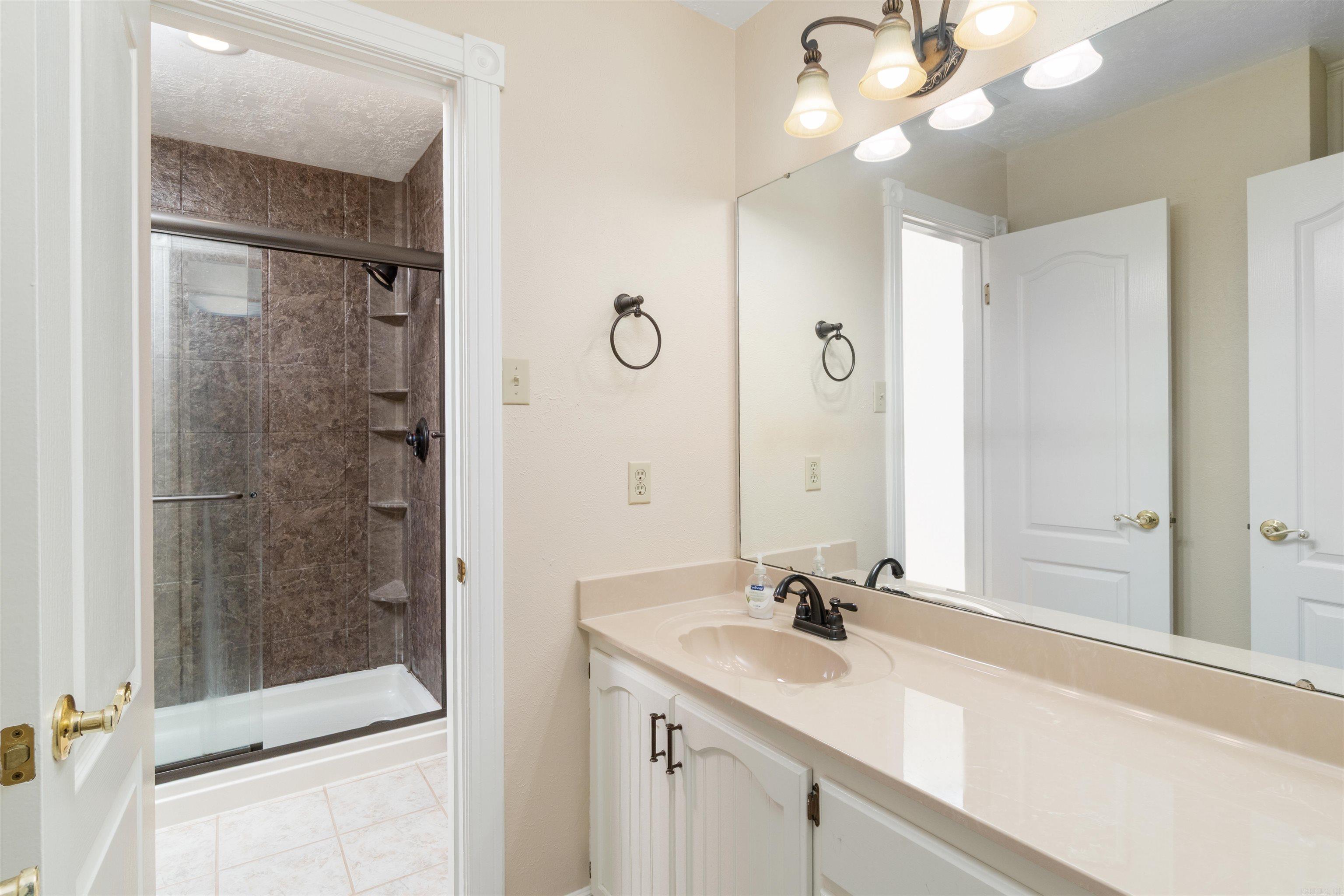 45 Gerona  Hot Springs, AR