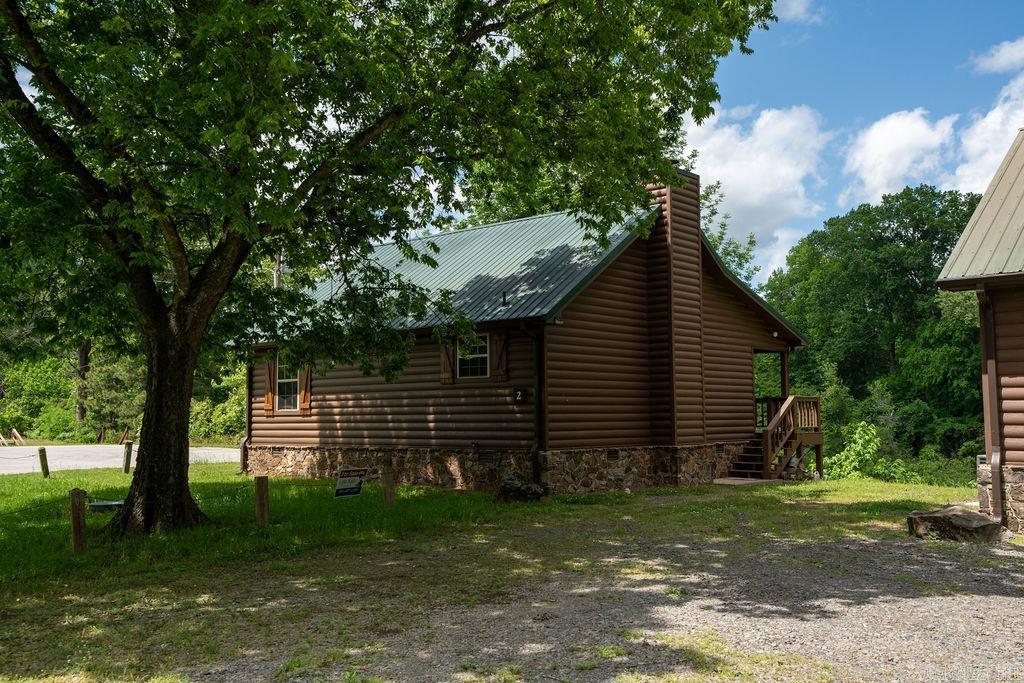 2 Lobo  Heber Springs, AR