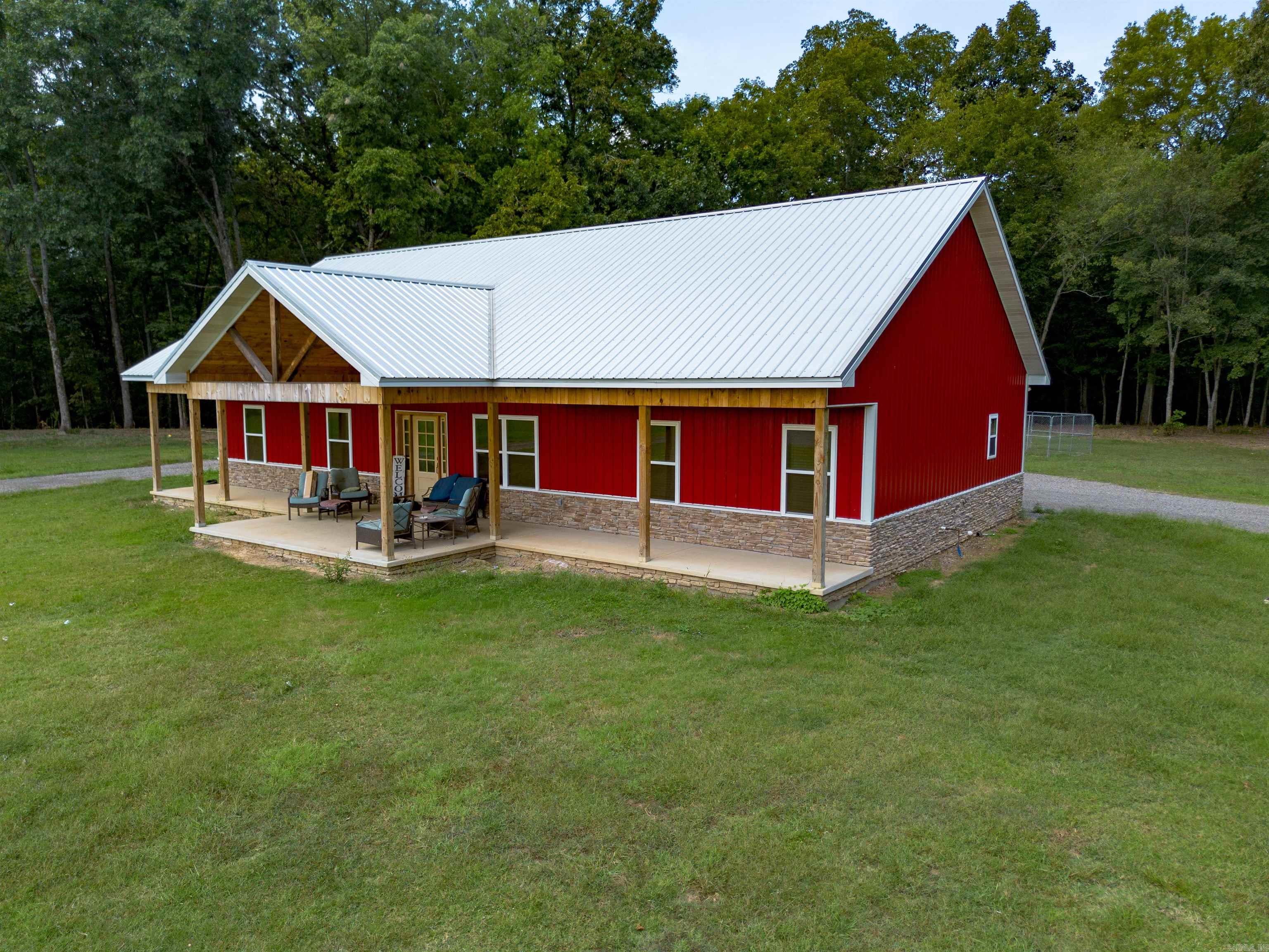 550 Sunshine Ln.  Pangburn, AR