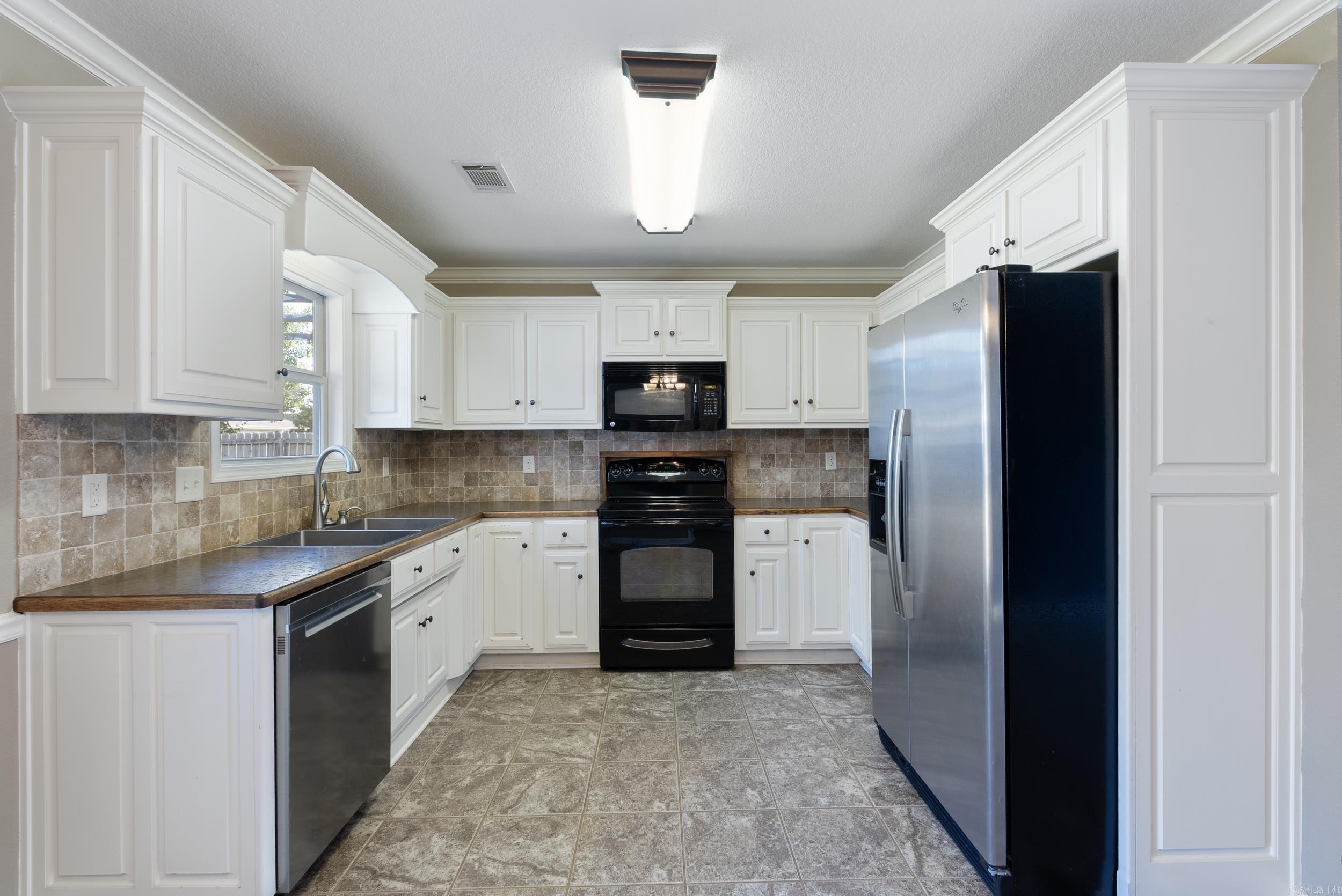 236 Creek View Drive  Austin, AR