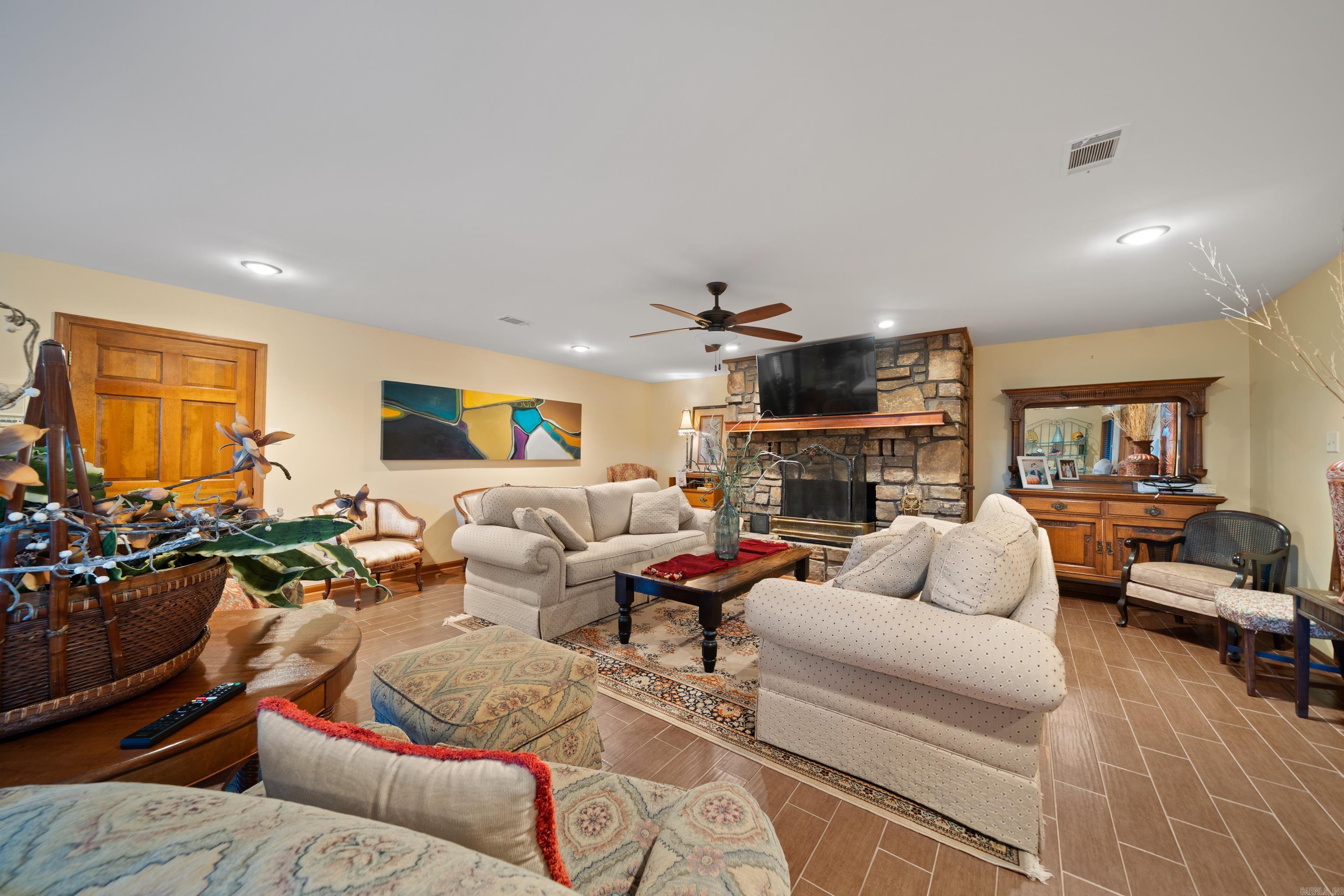 214 Whispering Hills  Hot Springs, AR