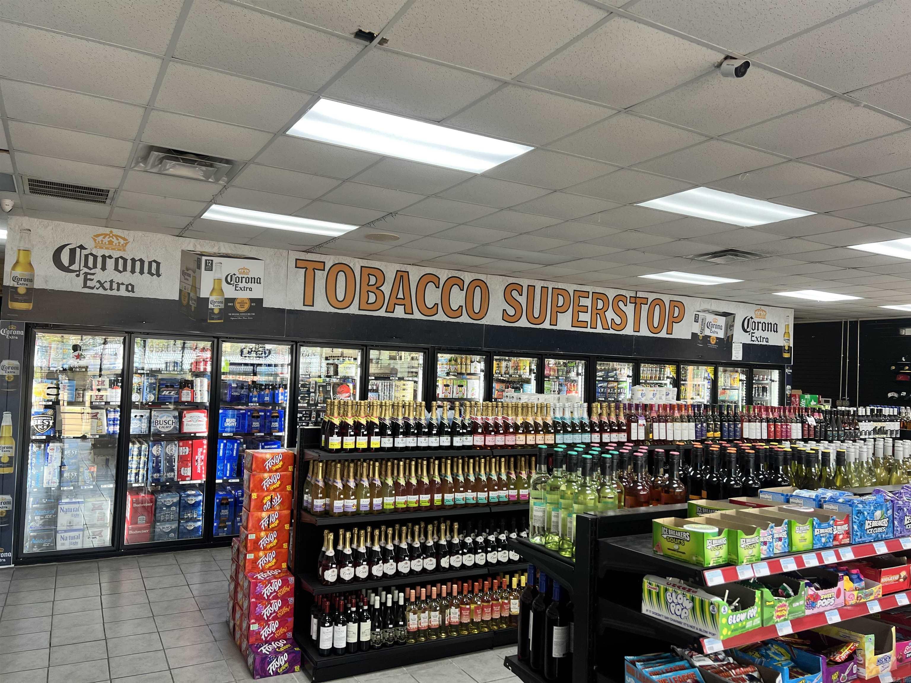 2004 N Washington  Forrest City, AR