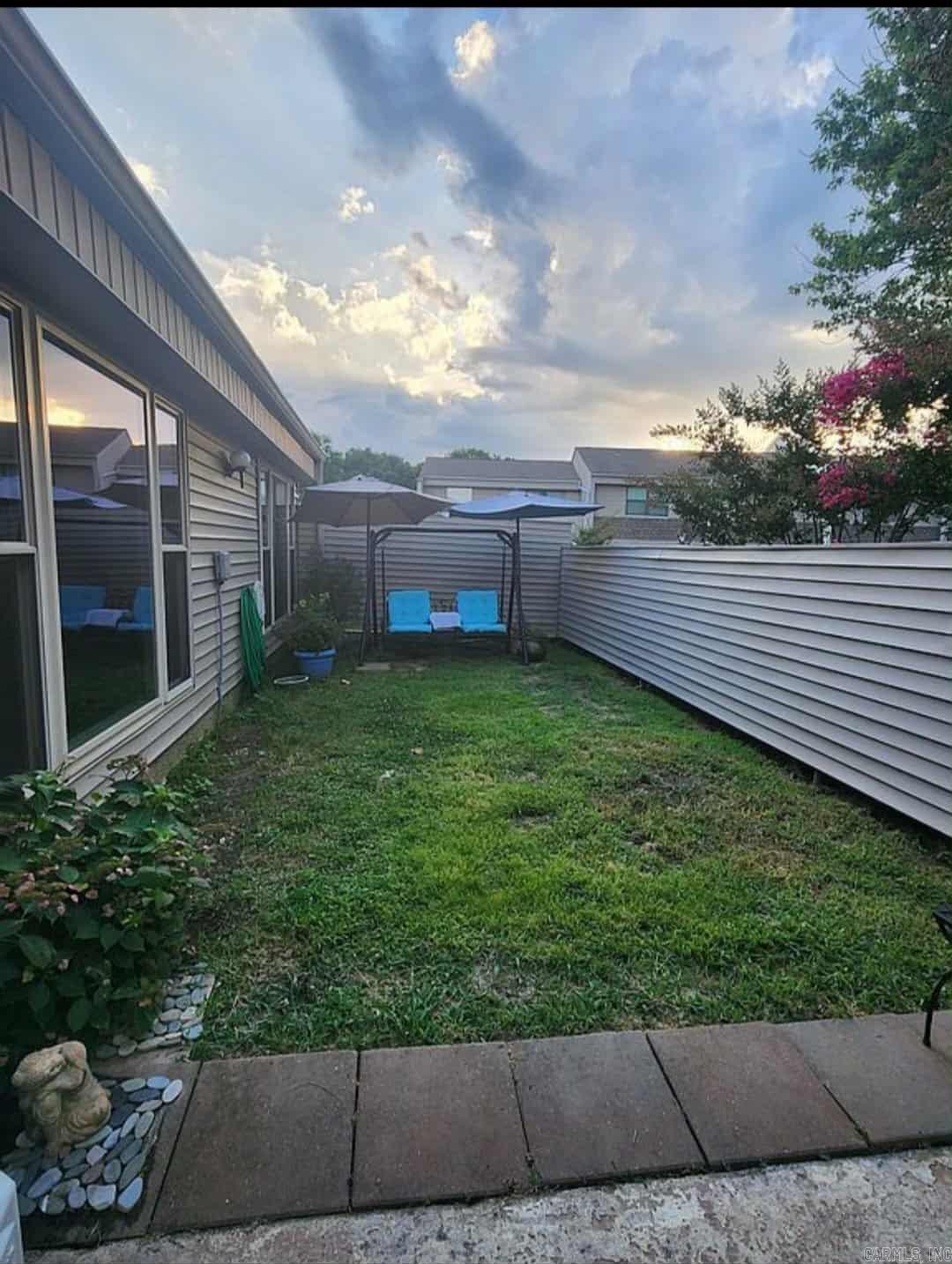 135 Hillview Drive