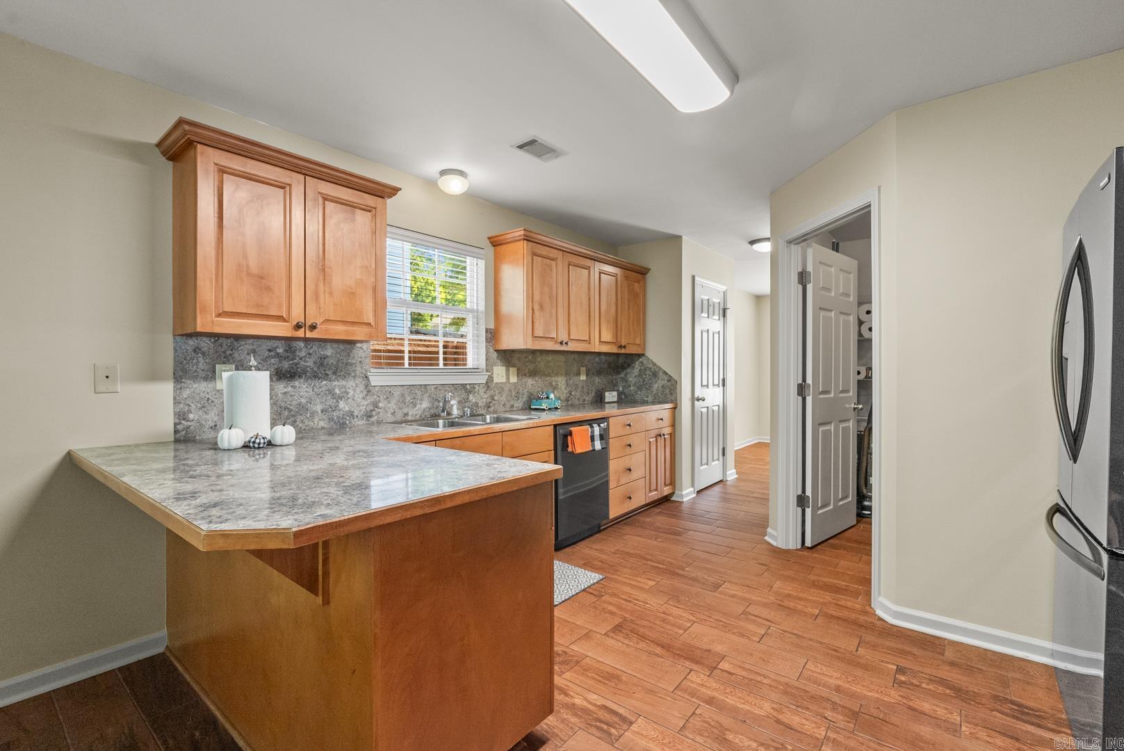 1023 Red Oak  Benton, AR