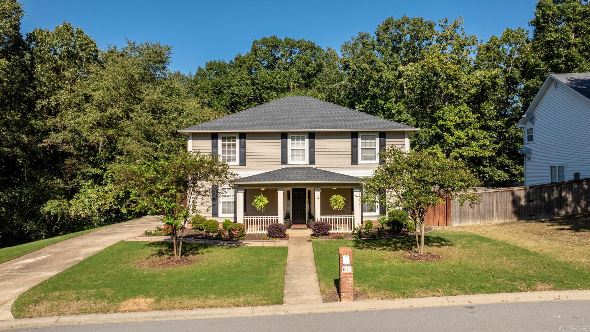 1023 Red Oak  Benton, AR