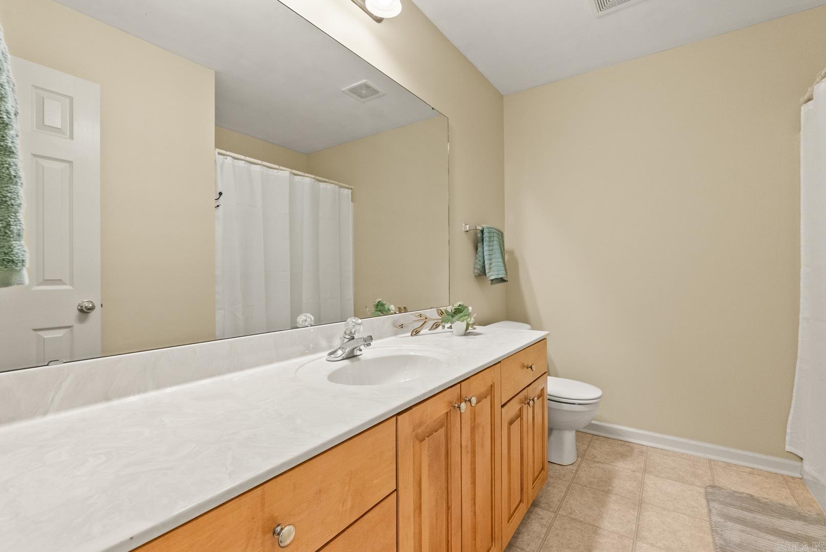 1023 Red Oak  Benton, AR