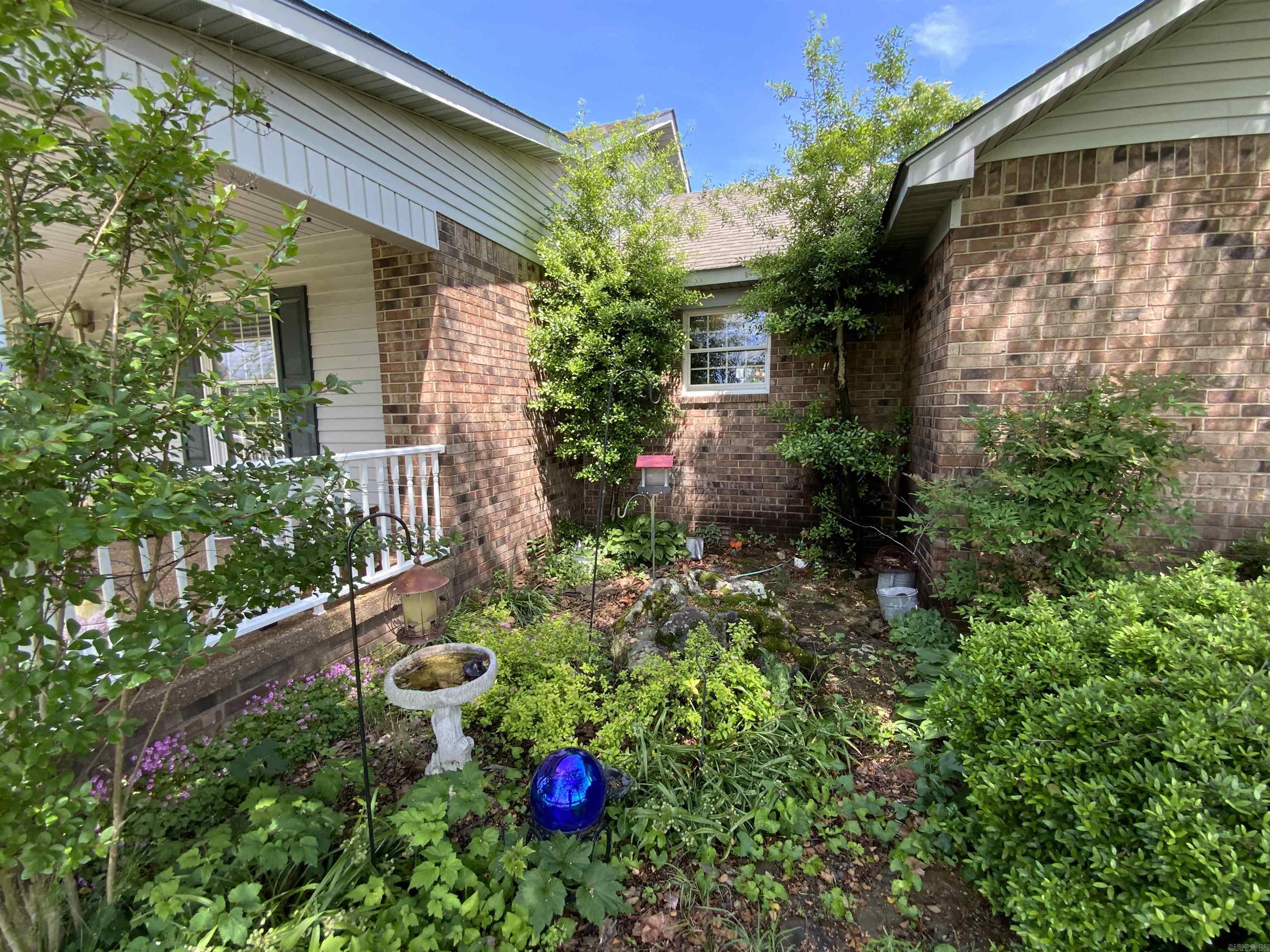 1549 Little Rock  Heber Springs, AR