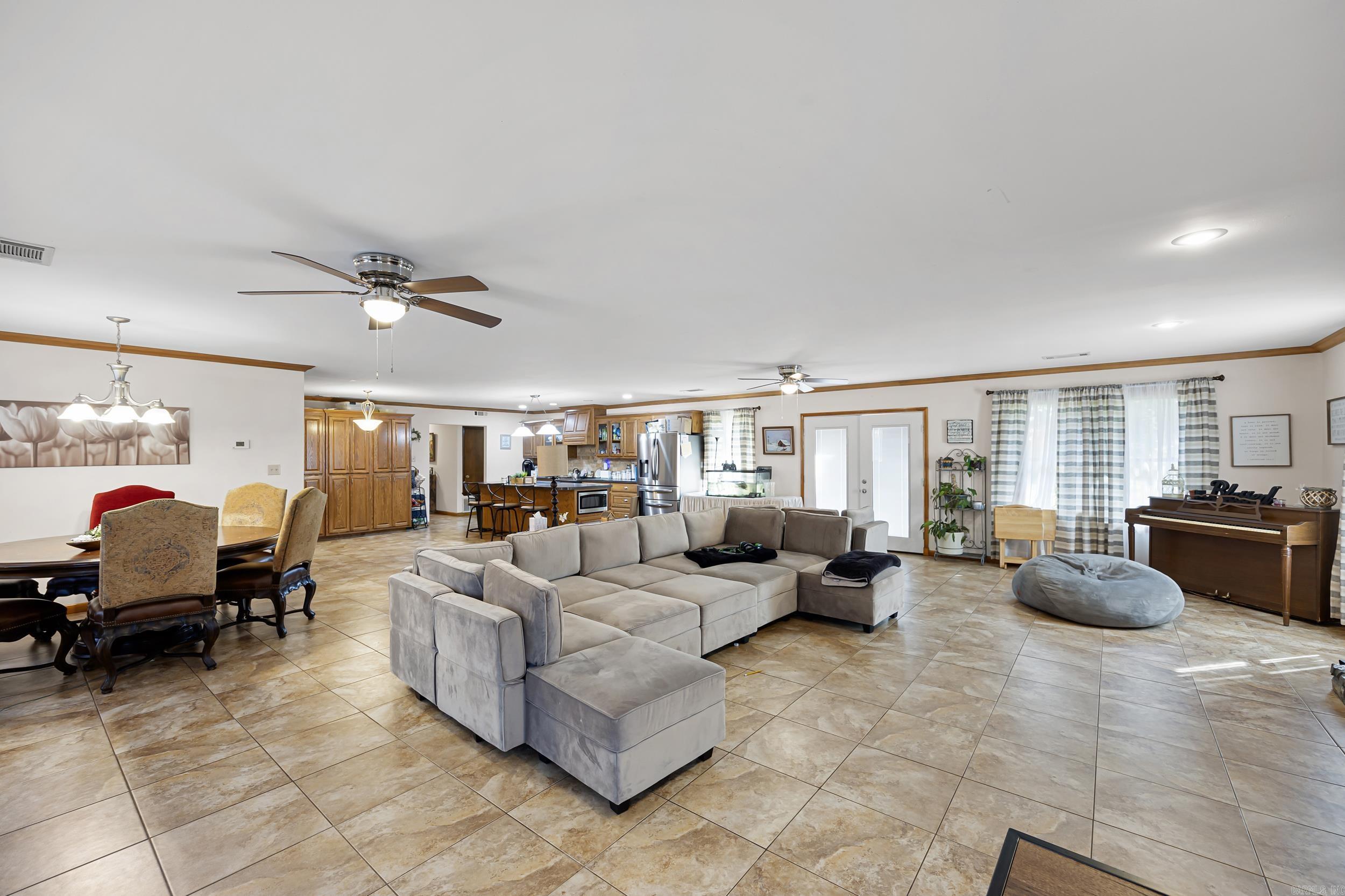 806 Avenue 8 SE  Atkins, AR