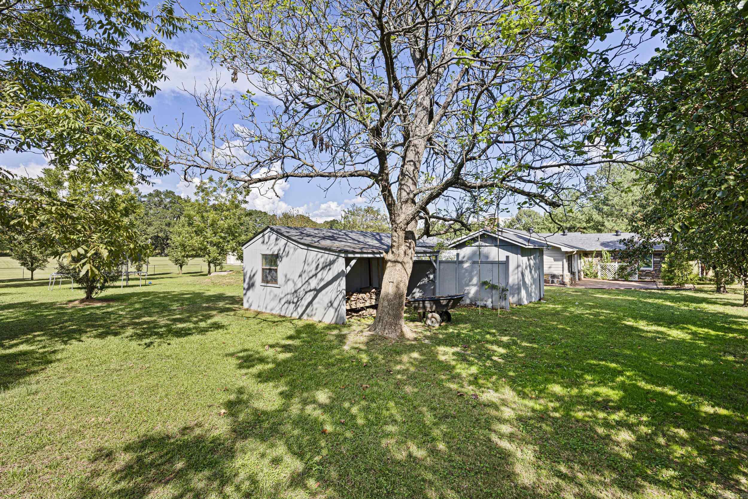 806 Avenue 8 SE  Atkins, AR
