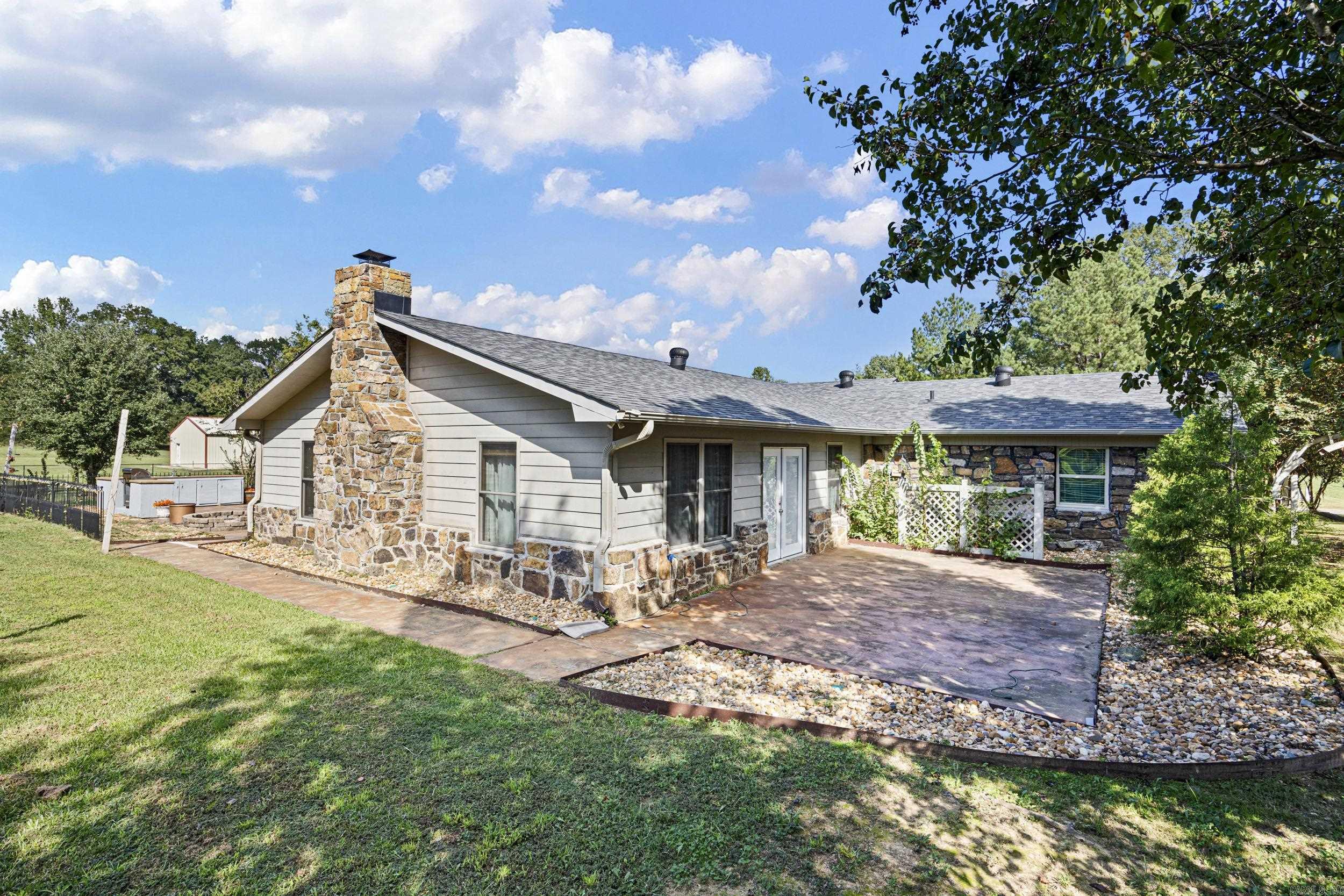 806 Avenue 8 SE  Atkins, AR
