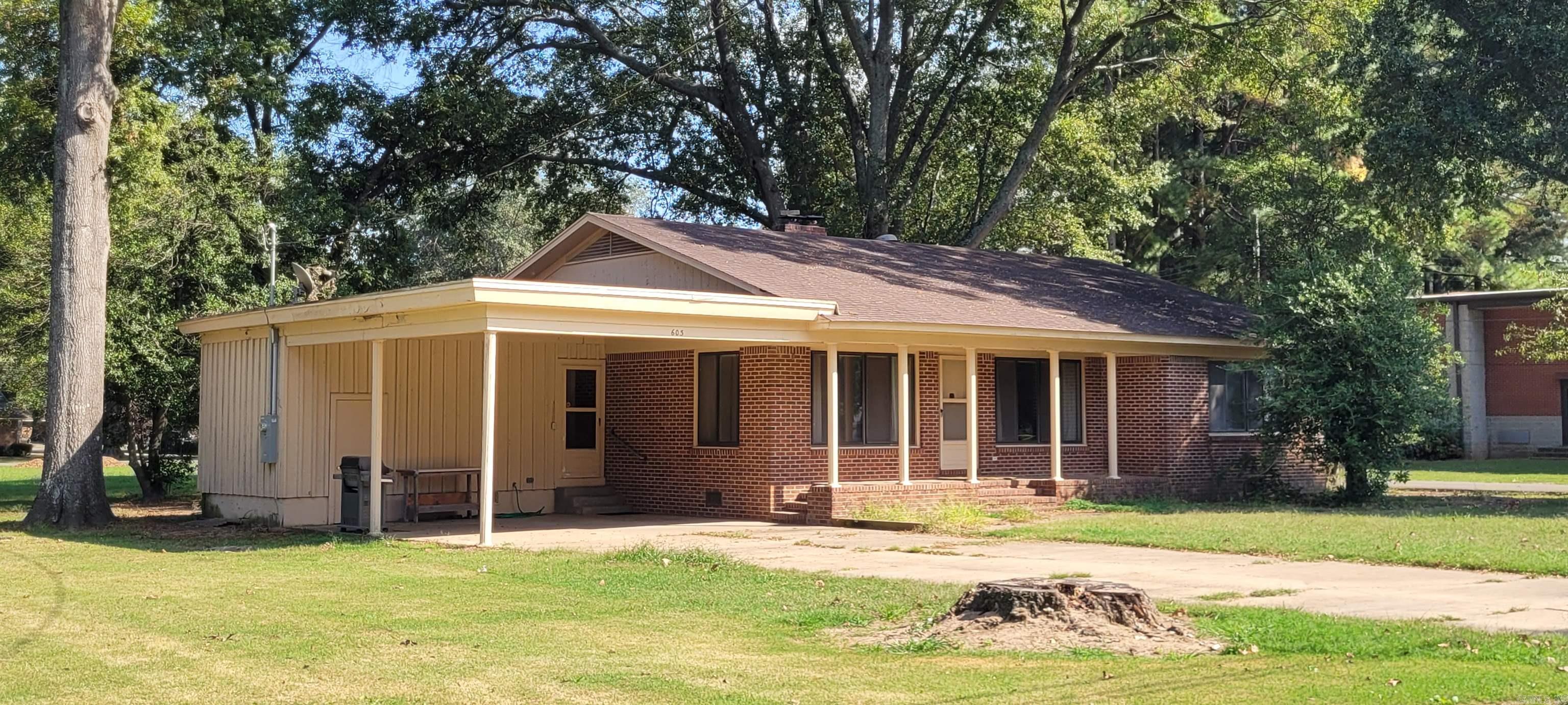 603 Seaman  McCrory, AR