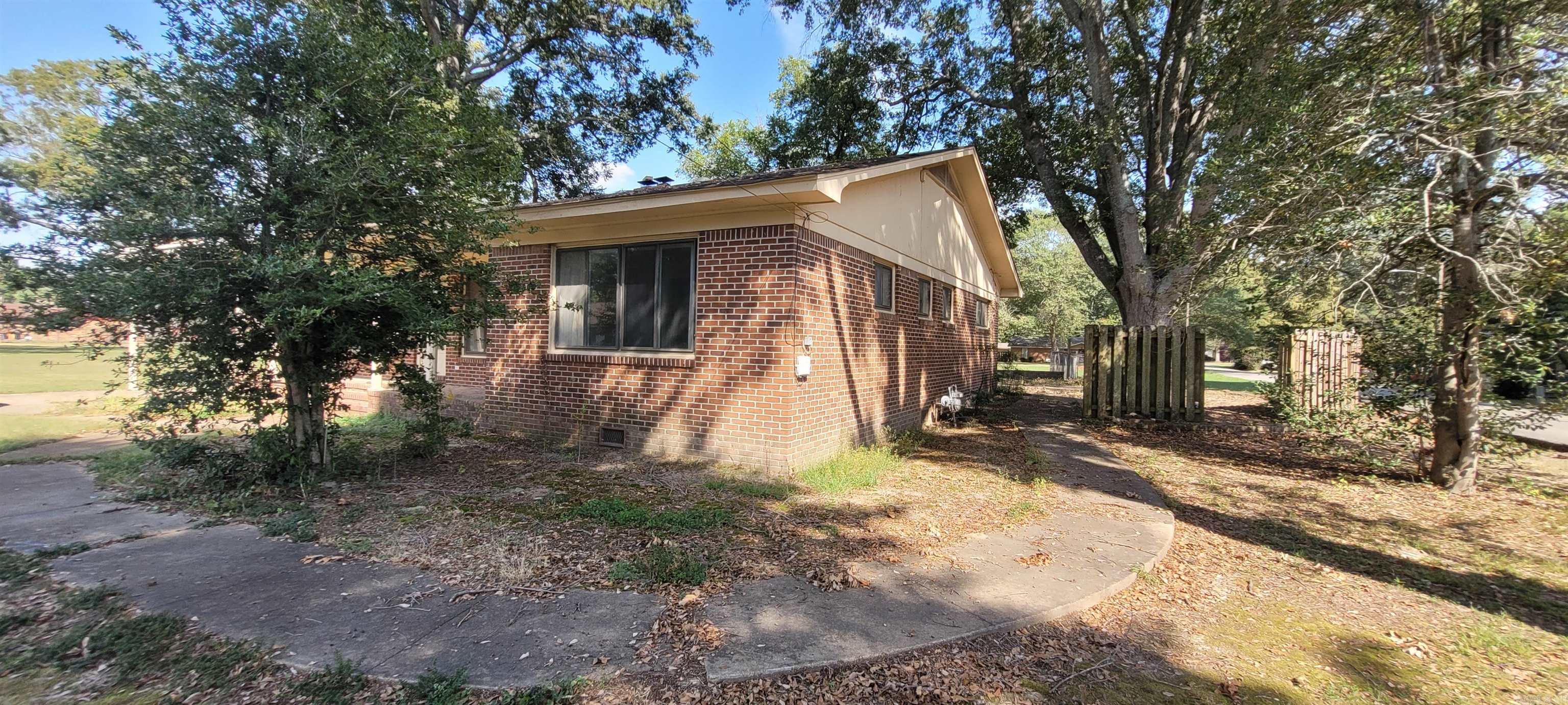603 Seaman  McCrory, AR