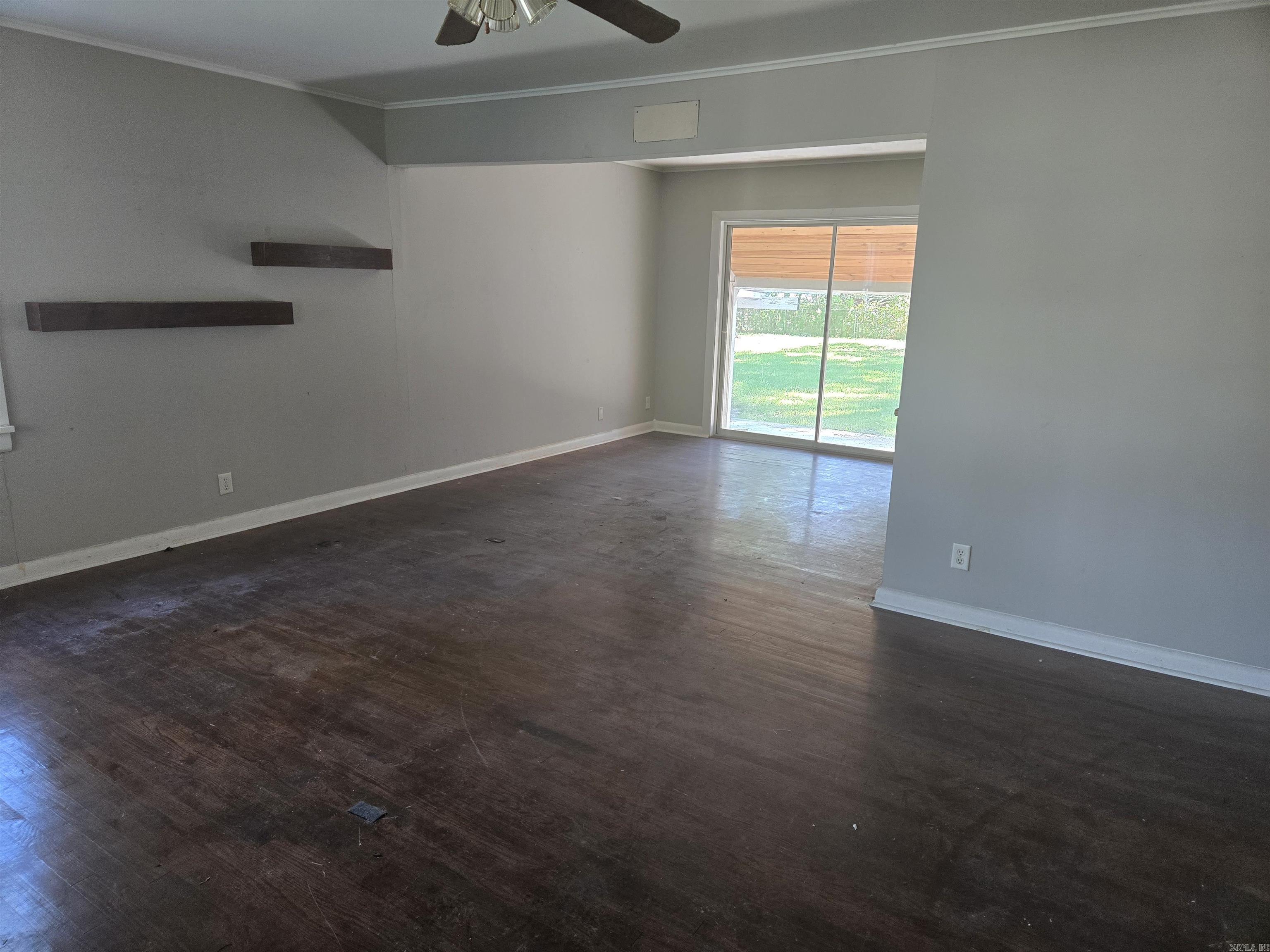 905 Cedar  Crossett, AR
