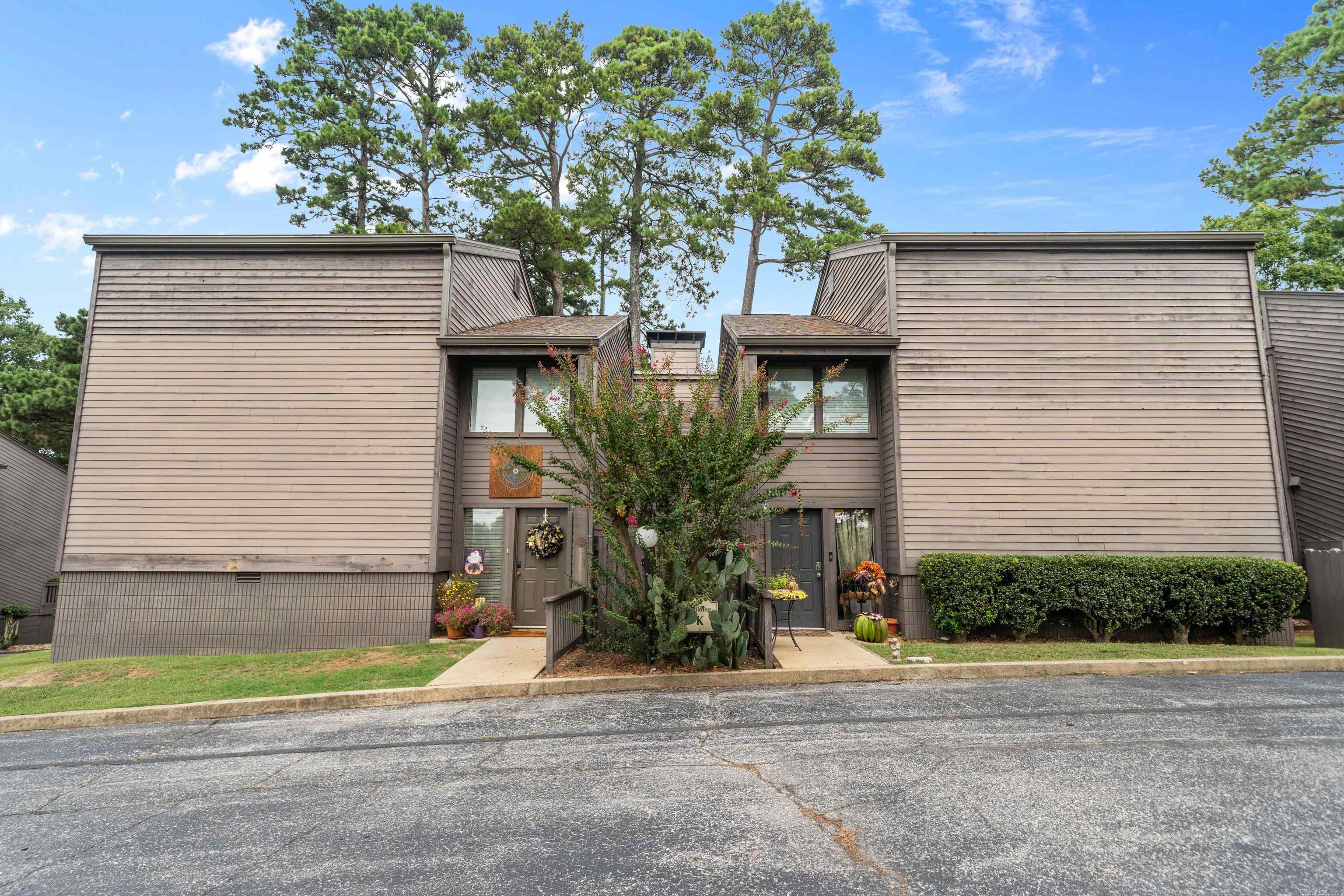 200 Hamilton Oaks K-2  Hot Springs, AR