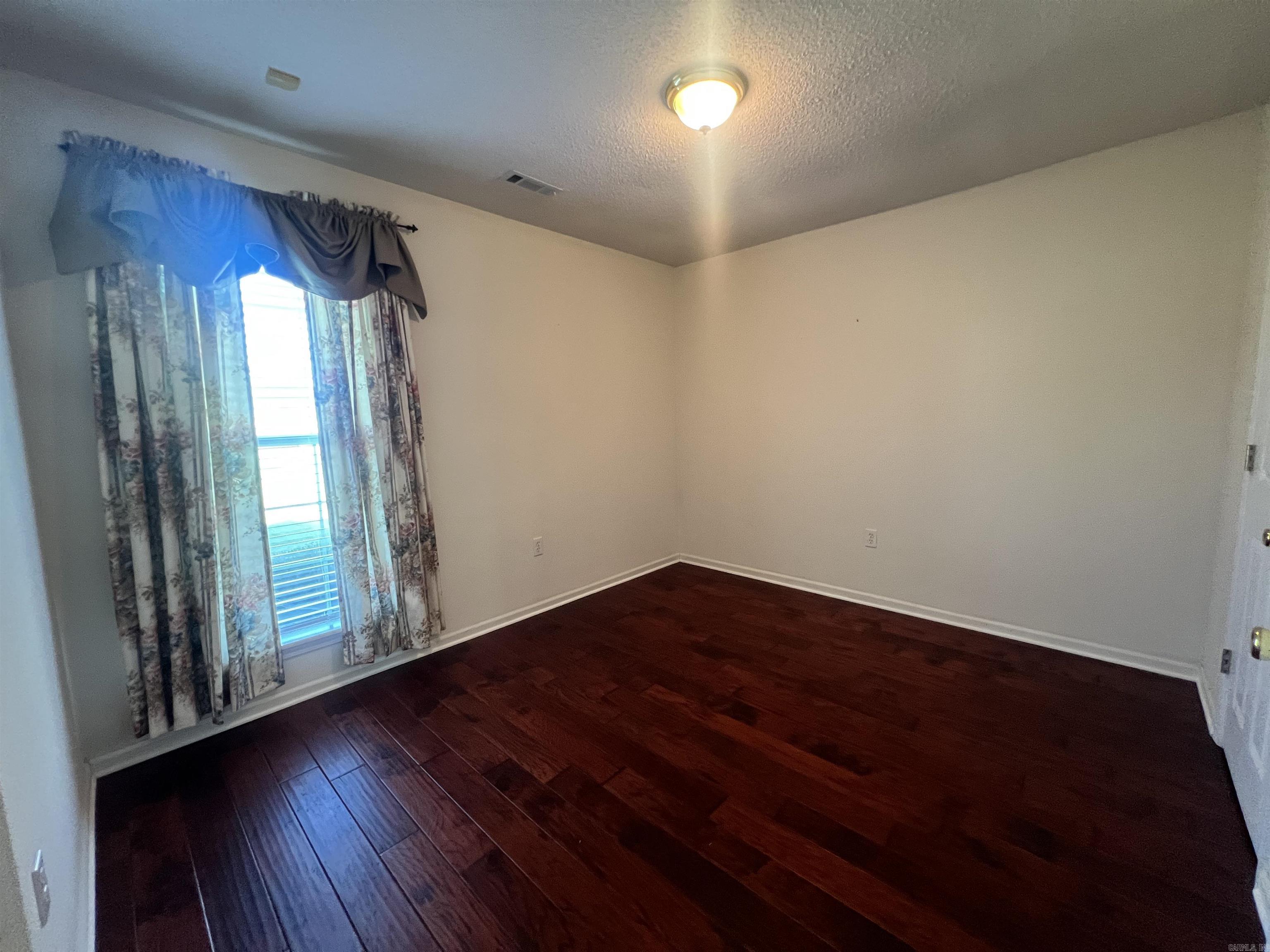 303 Country Squire  Searcy, AR