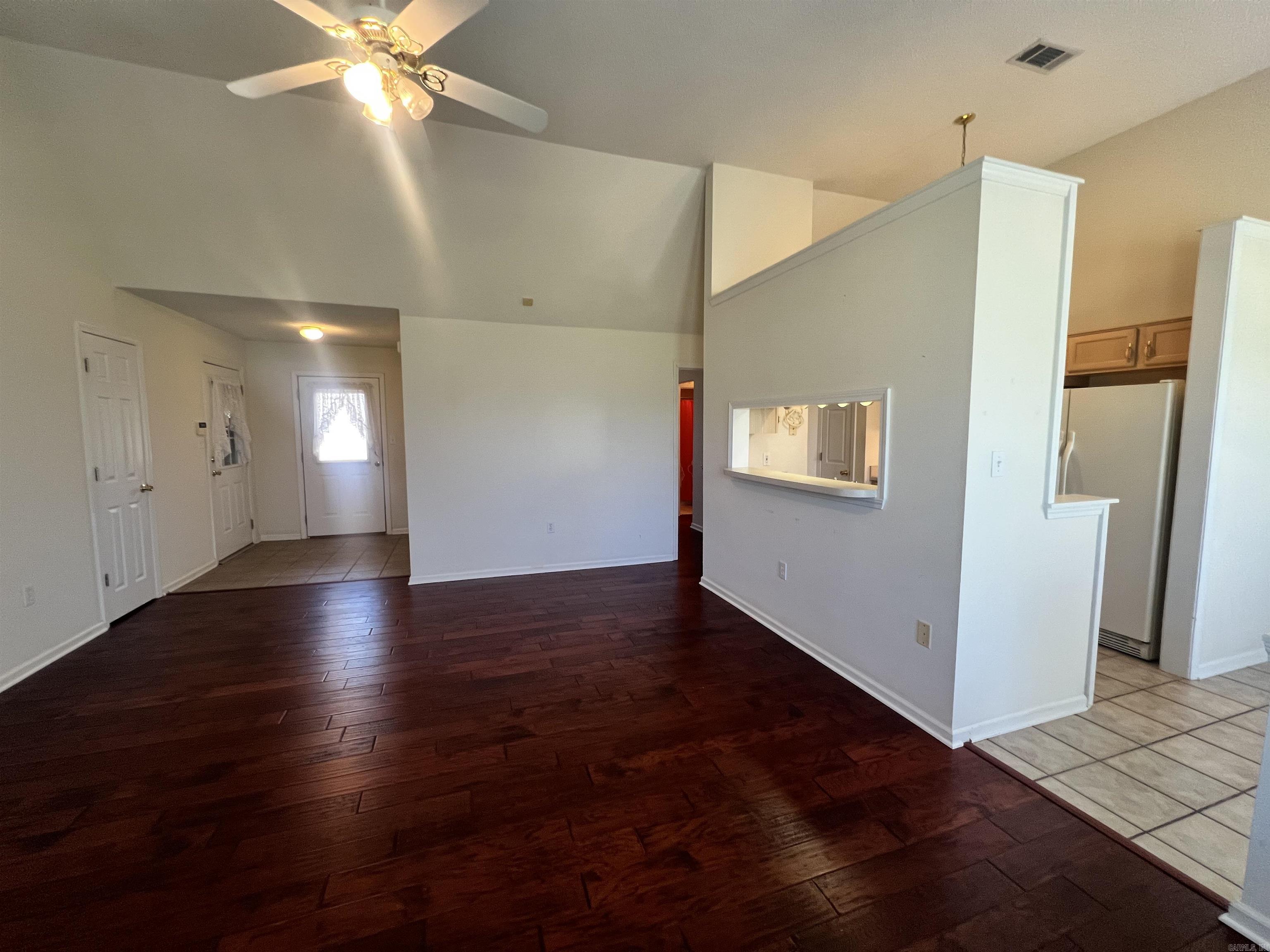 303 Country Squire  Searcy, AR