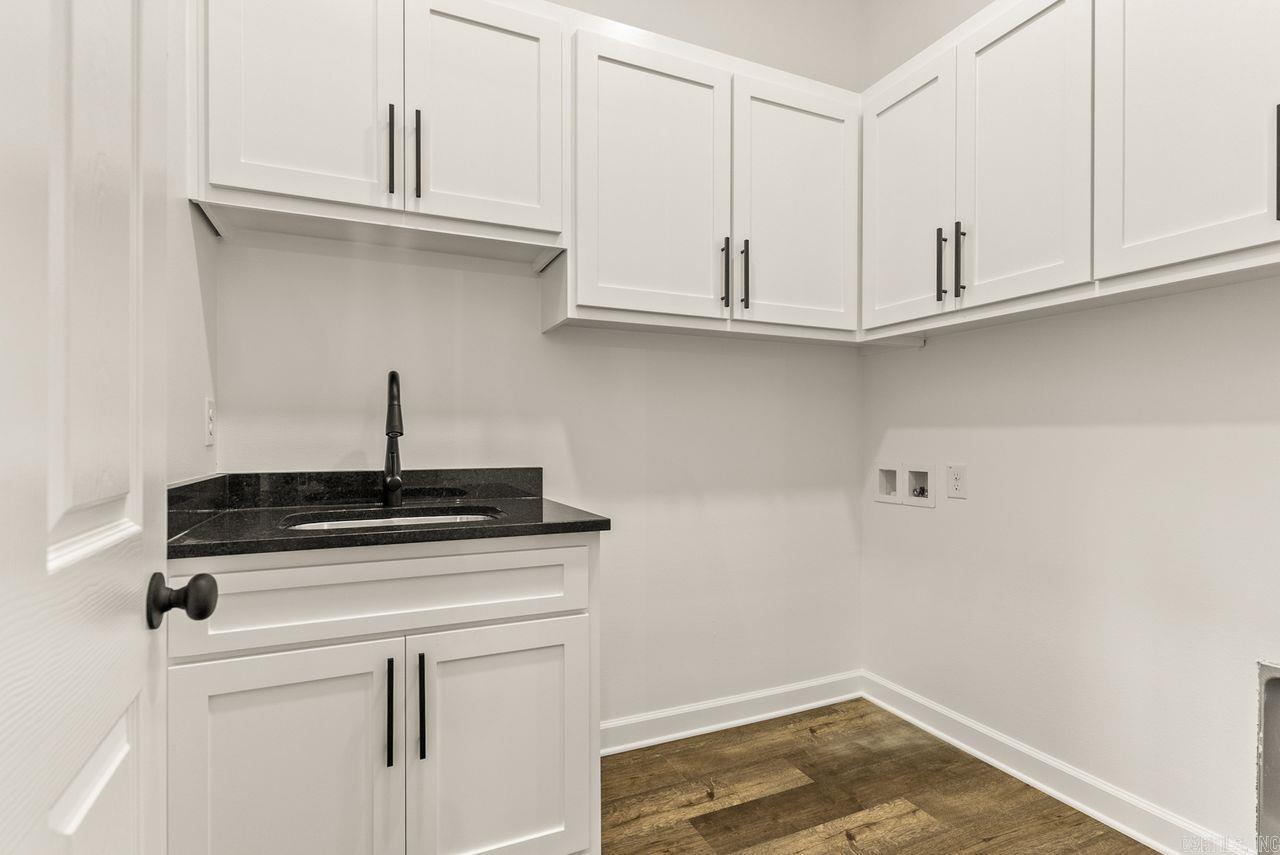 4021 Creek Top  Bauxite, AR