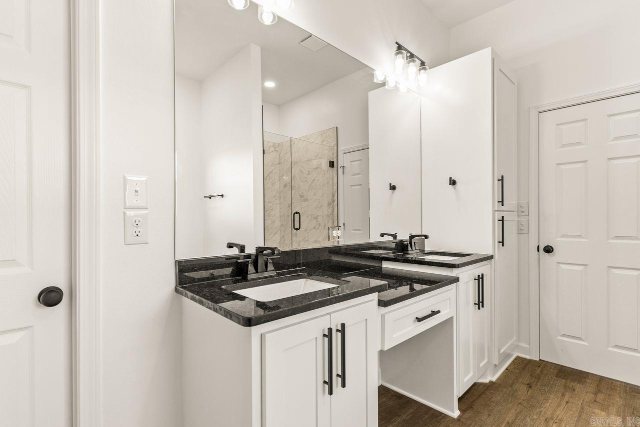 4021 Creek Top  Bauxite, AR