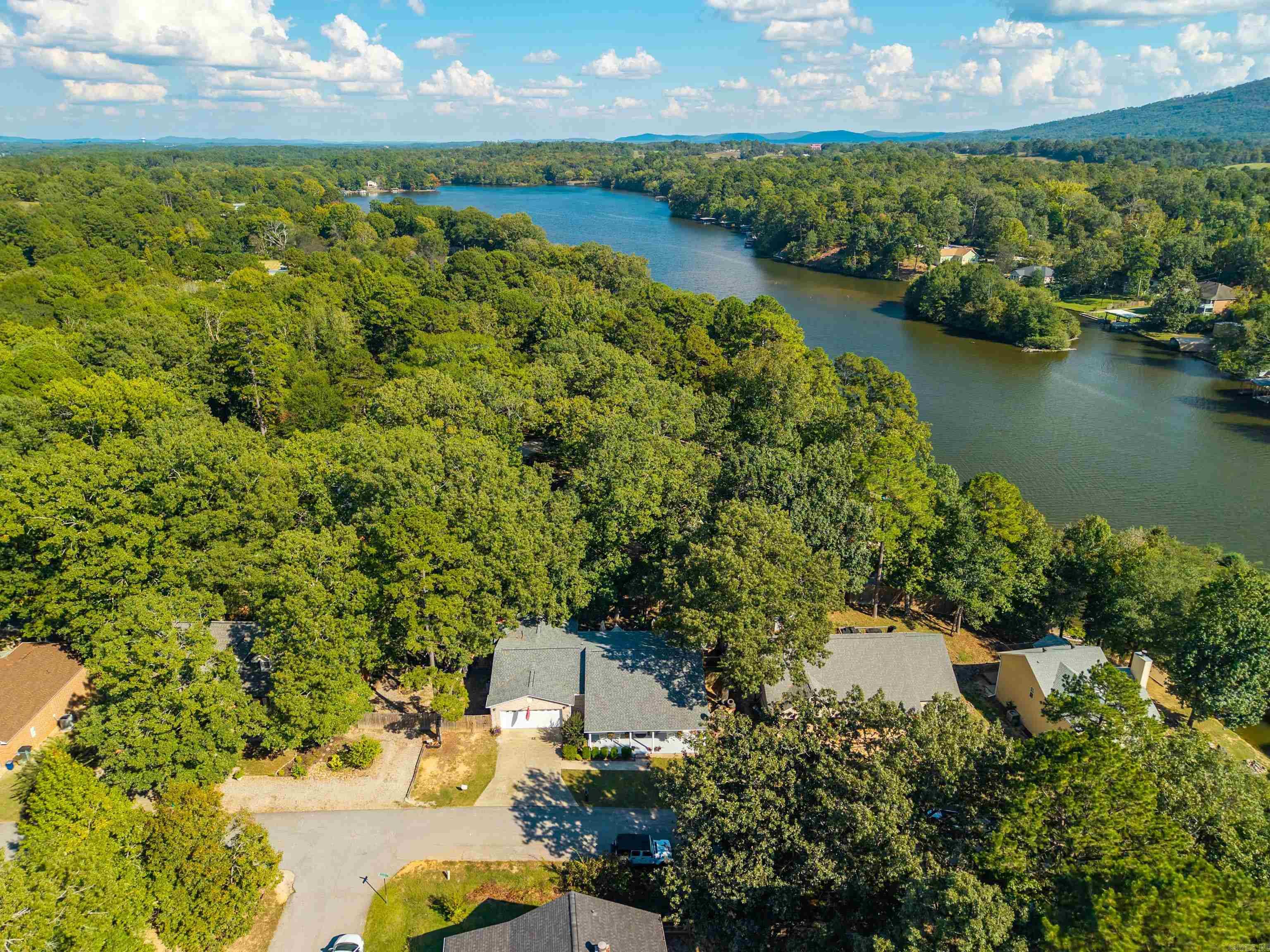 105 Chisholm  Hot Springs, AR