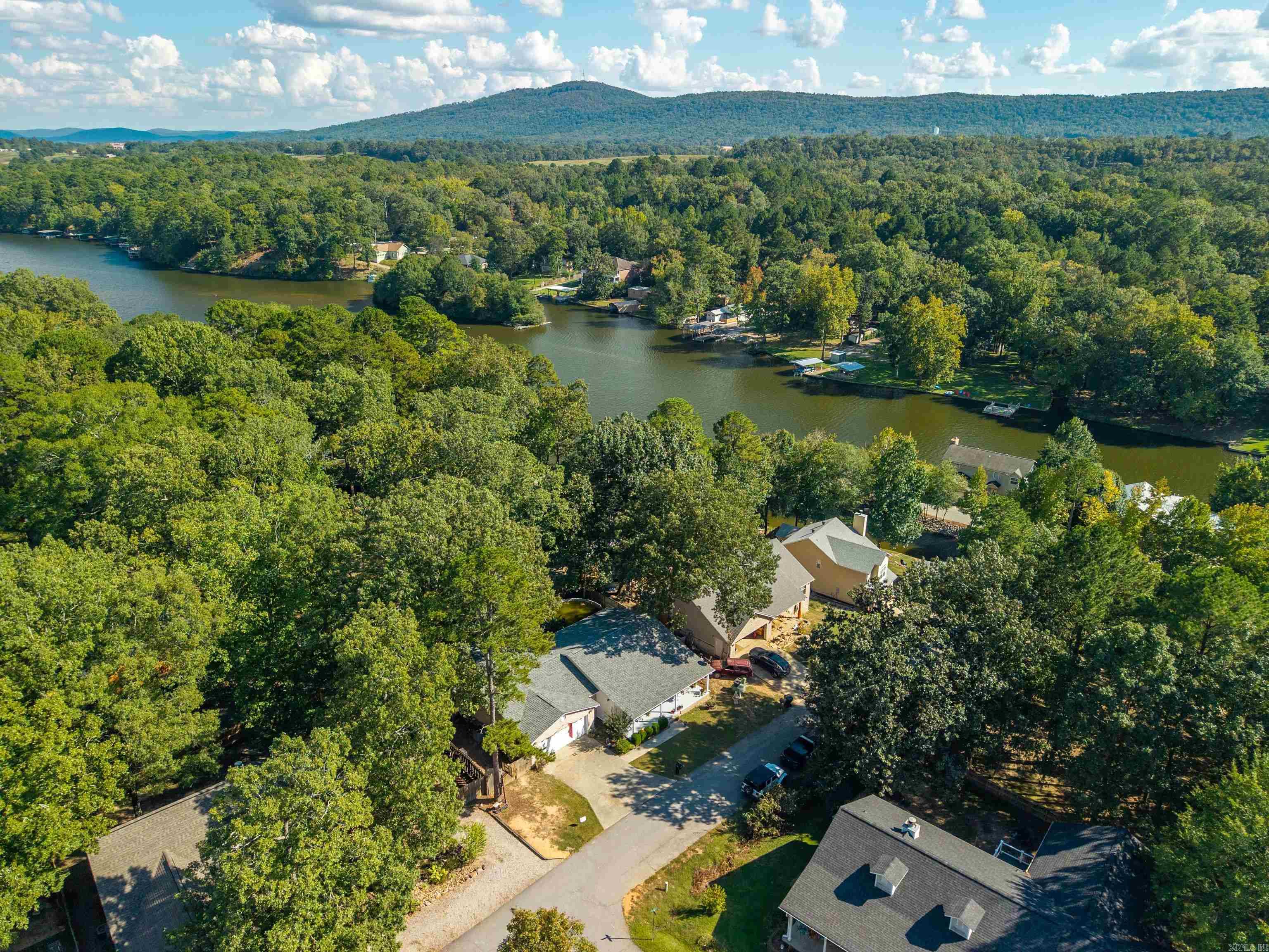 105 Chisholm  Hot Springs, AR