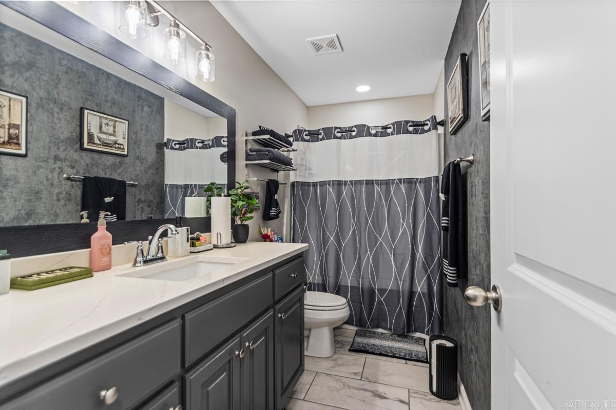 5399 Heritage Valley  Benton, AR