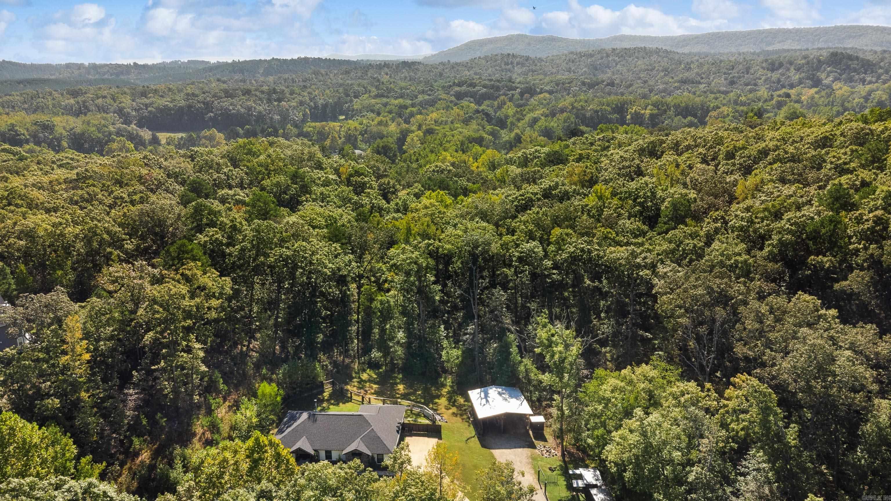 235 Hardwood Hills  Hot Springs, AR