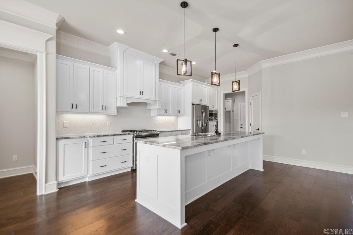 9717 Oak Forest  Sherwood, AR