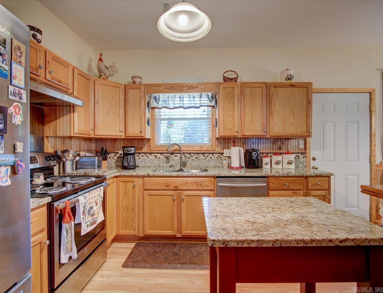 231 Hollywood  Hot Springs, AR