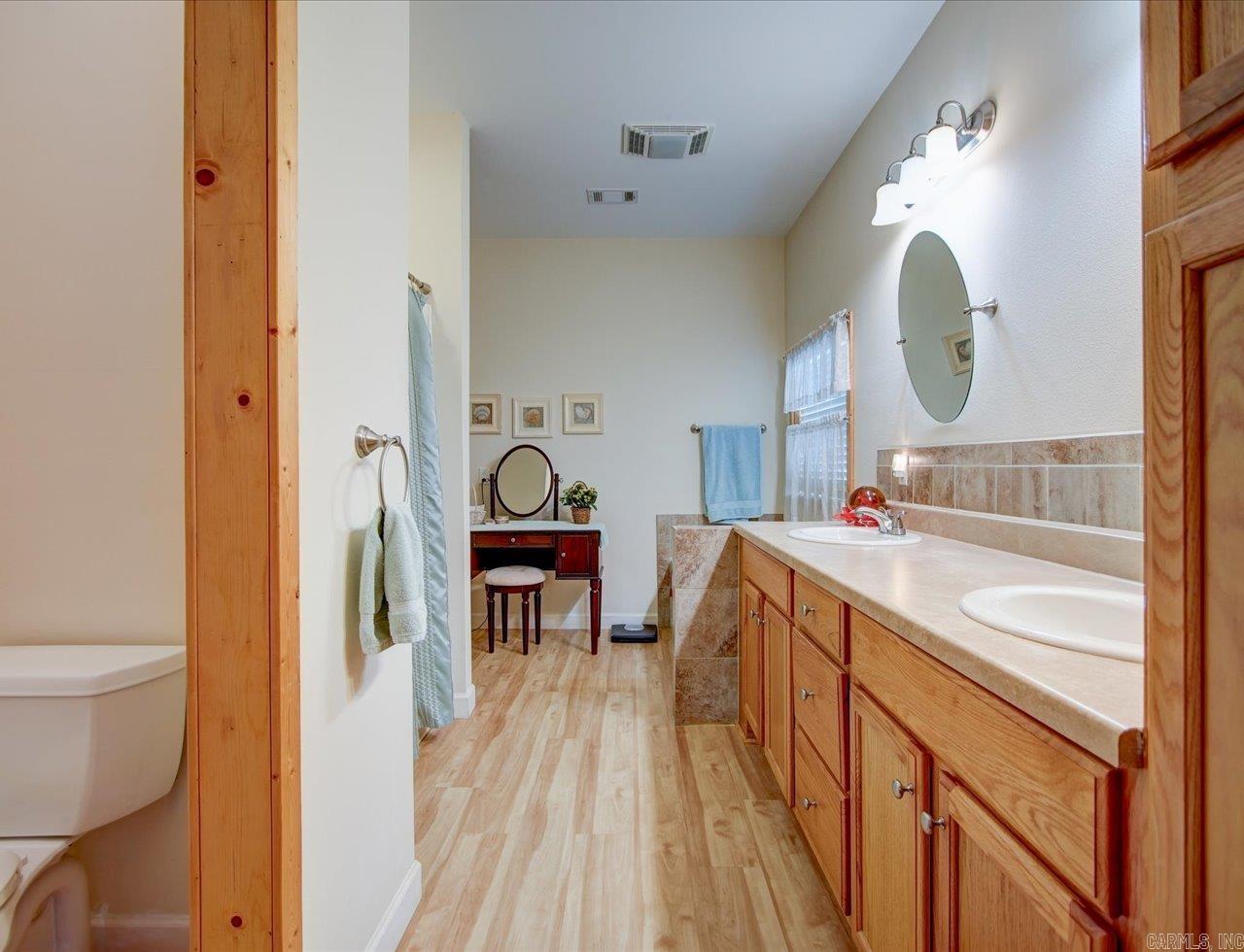231 Hollywood  Hot Springs, AR
