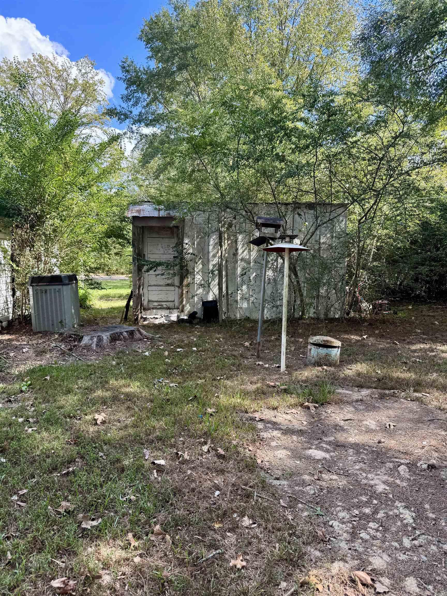 5411 Old Warren  Pine Bluff, AR