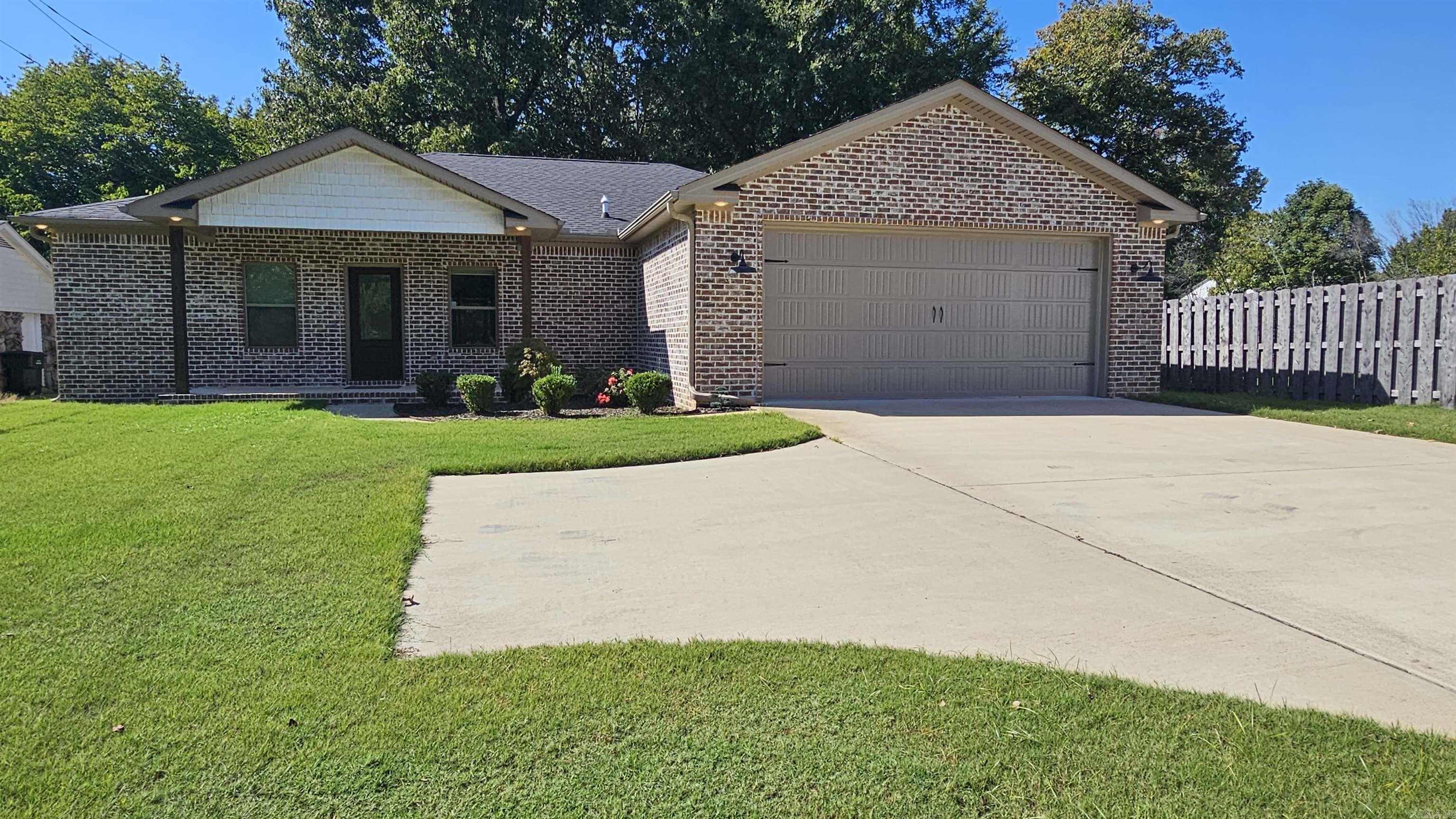 2311 Wood  Jonesboro, AR
