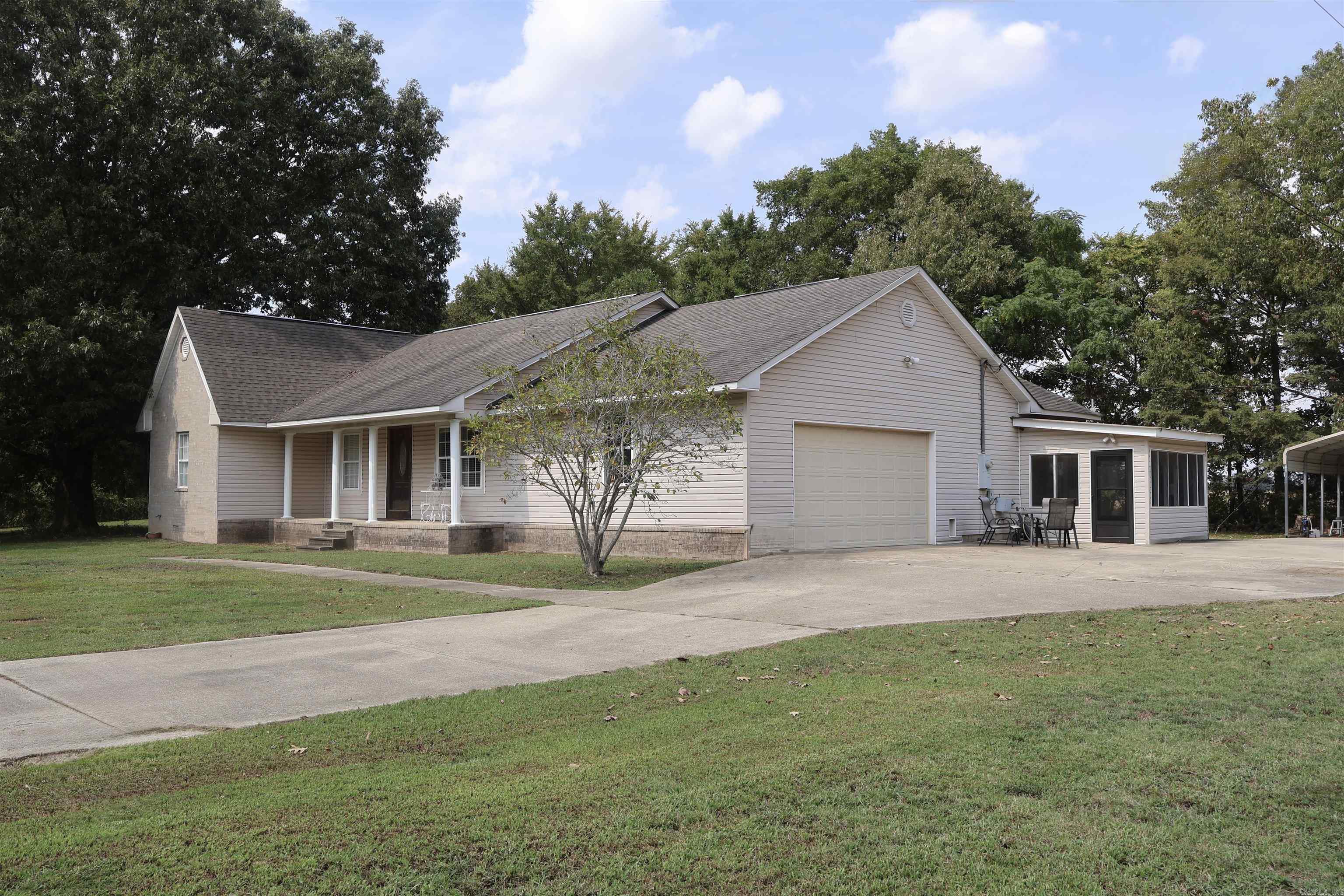 209 Sherwood  McGehee, AR