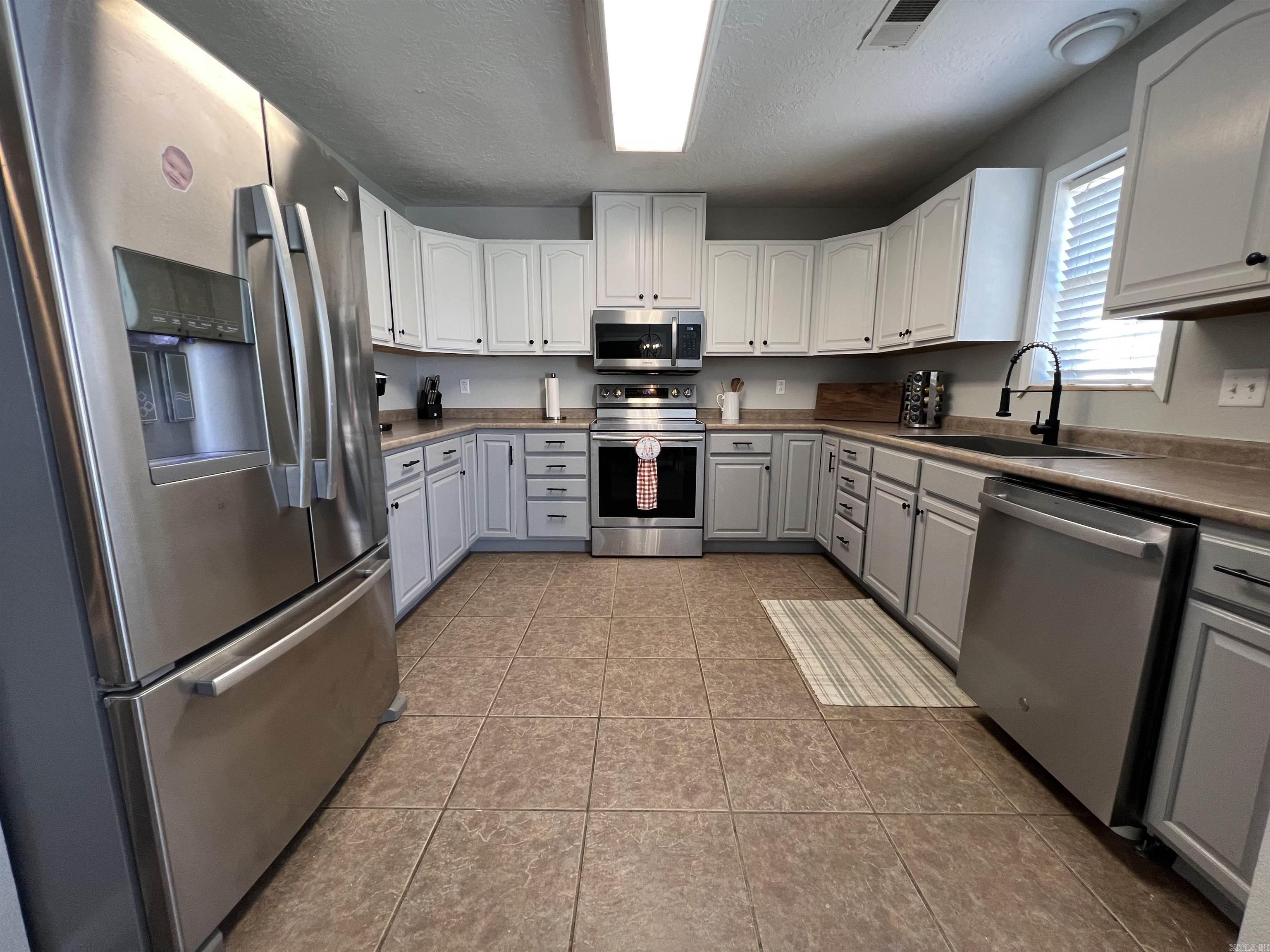 1783 Hart  Wynne, AR