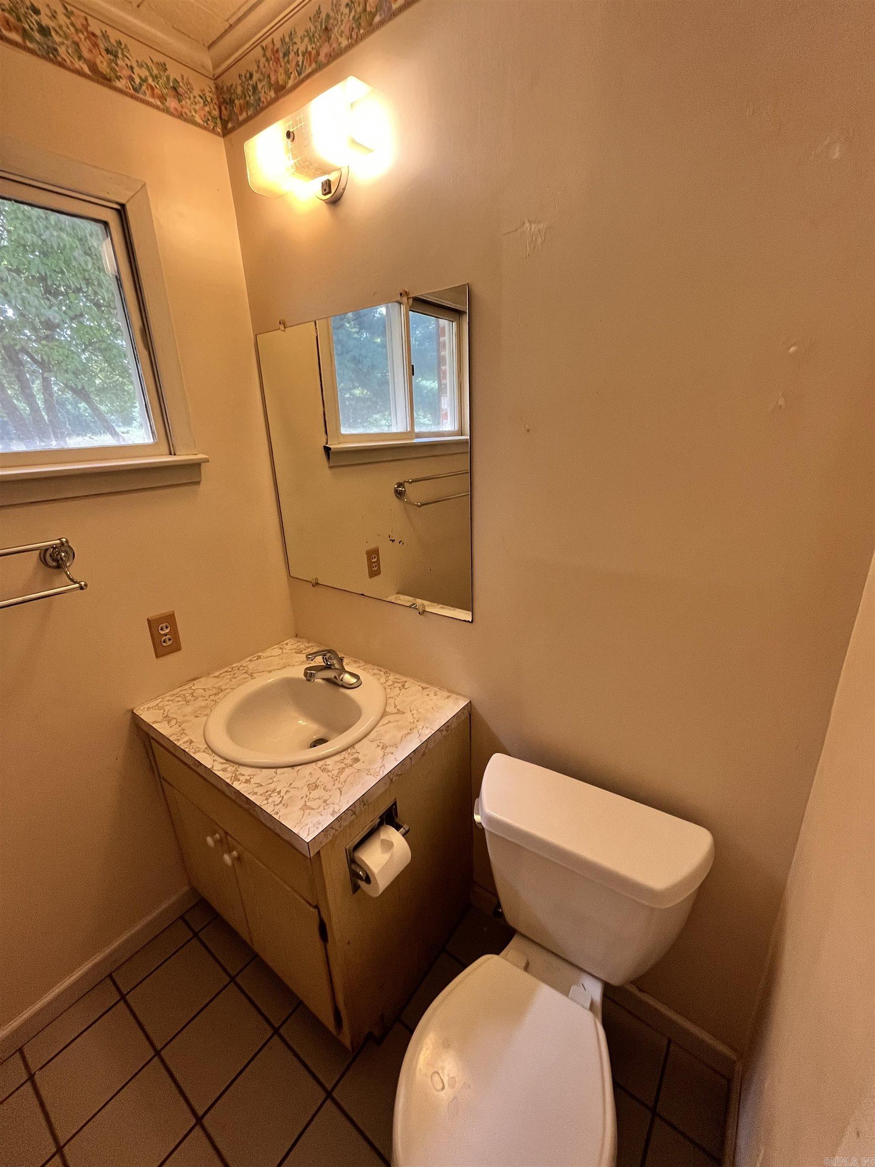 219 E McClendon  Batesville, AR