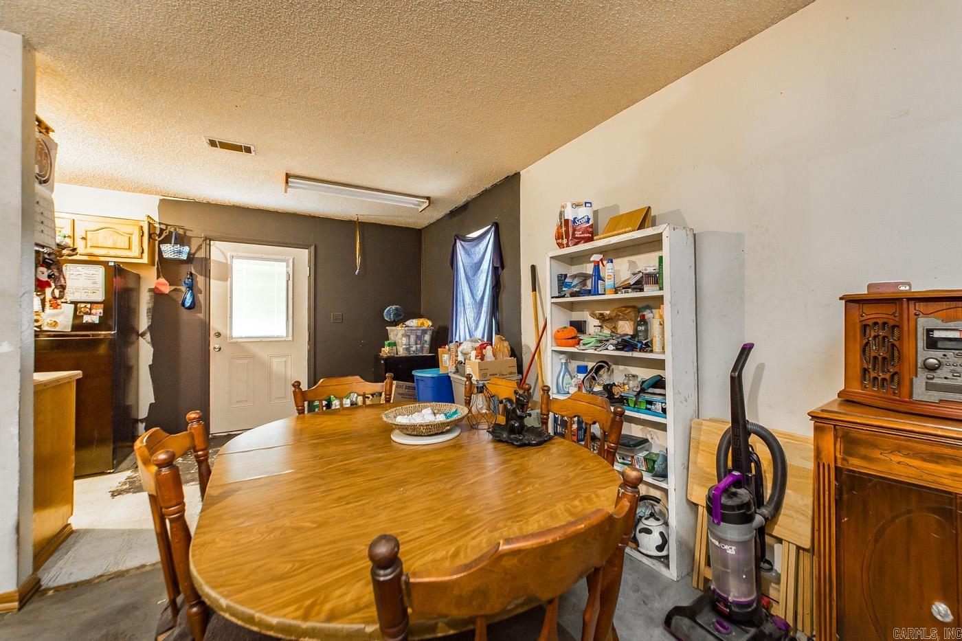2423 S Chatfield  Benton, AR