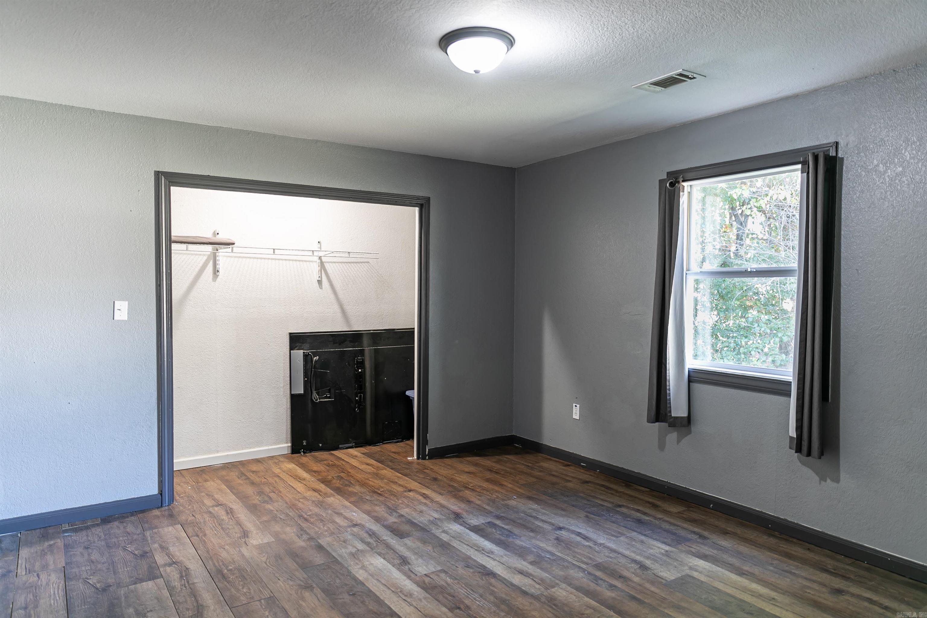 208 N 7th  Paragould, AR