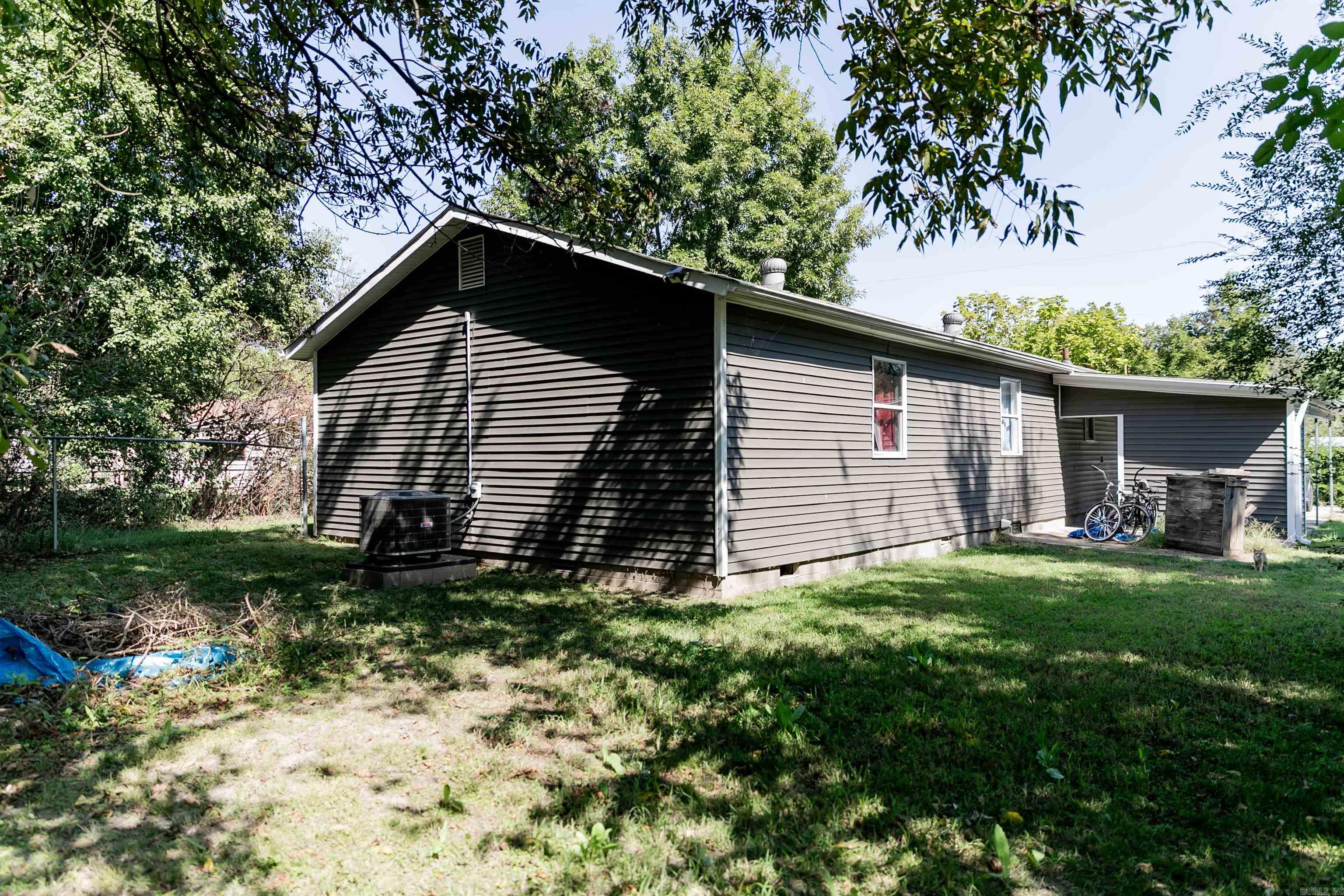 208 N 7th  Paragould, AR