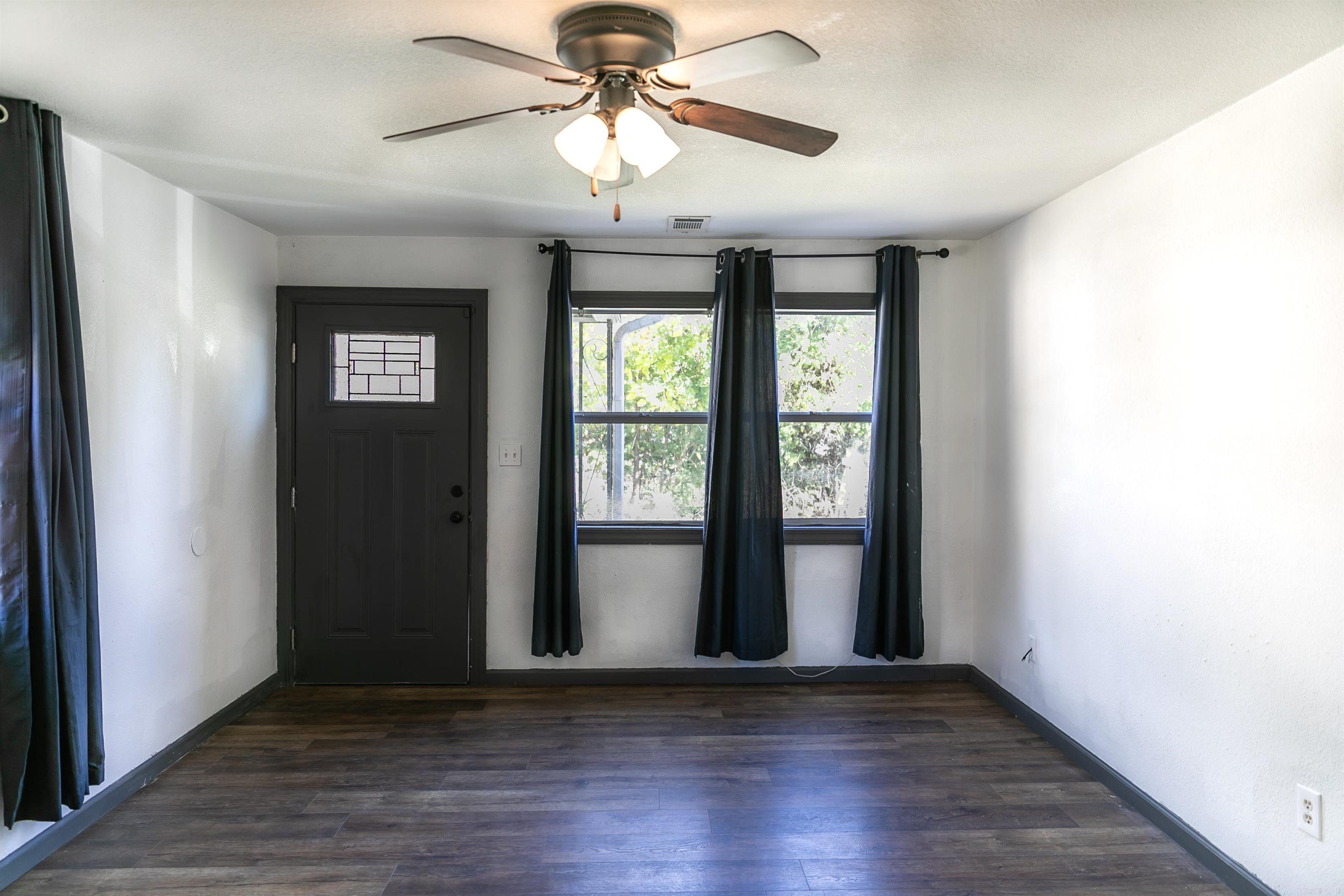 208 N 7th  Paragould, AR