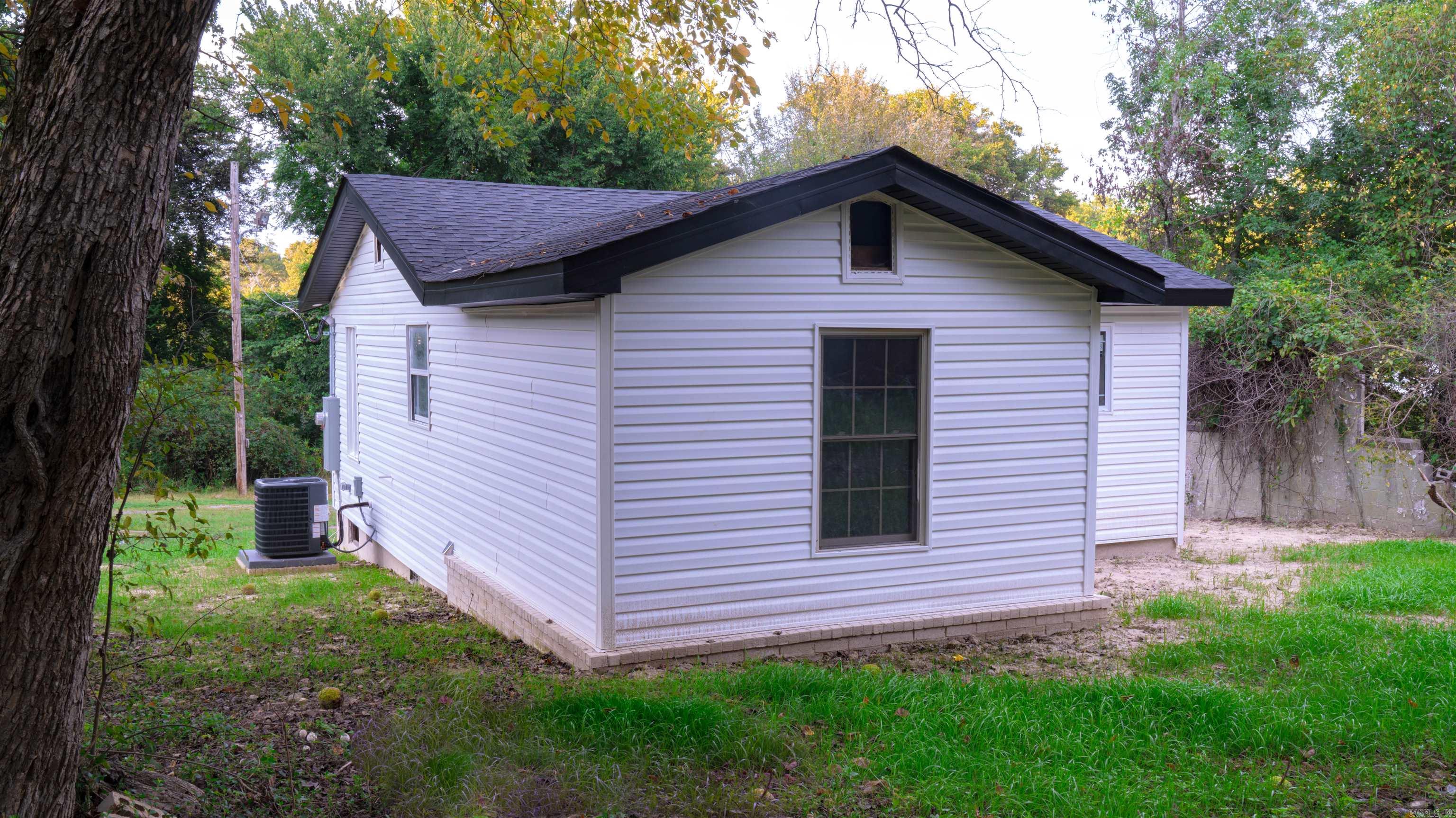 7528 highway 365 S  Sweet Home, AR