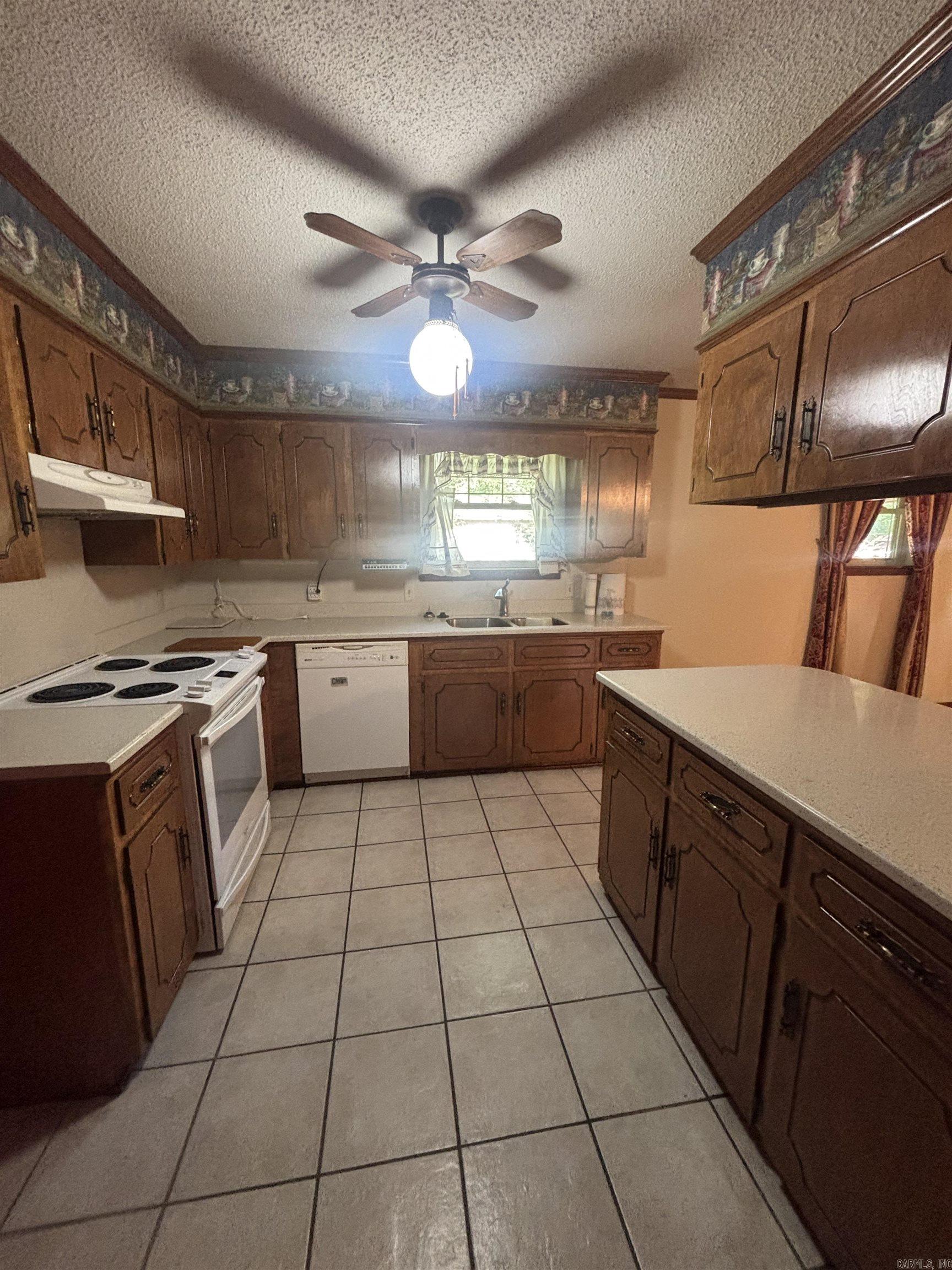 65 Oak Meadows  Cabot, AR