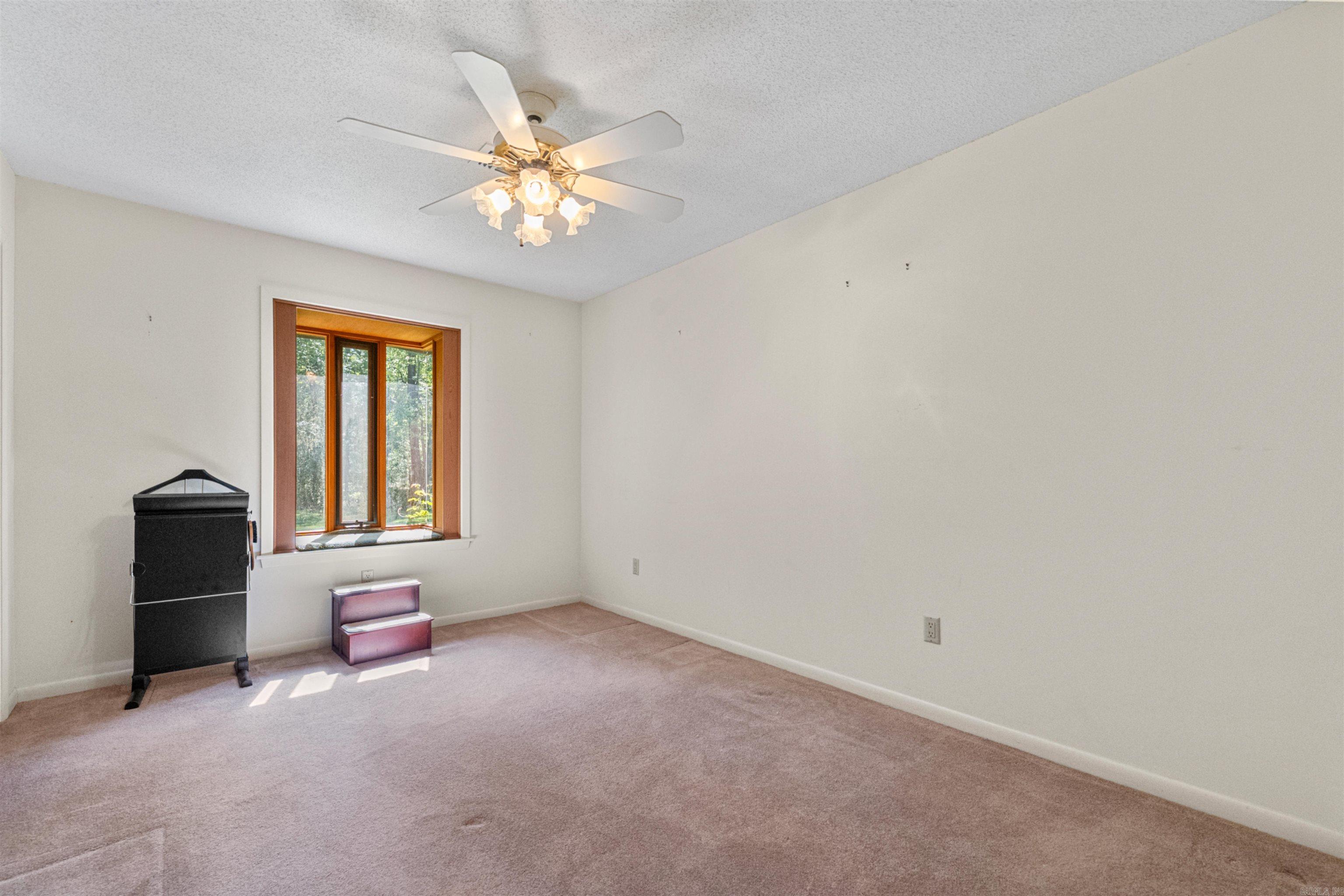 7438 Cross Road  Pine Bluff, AR