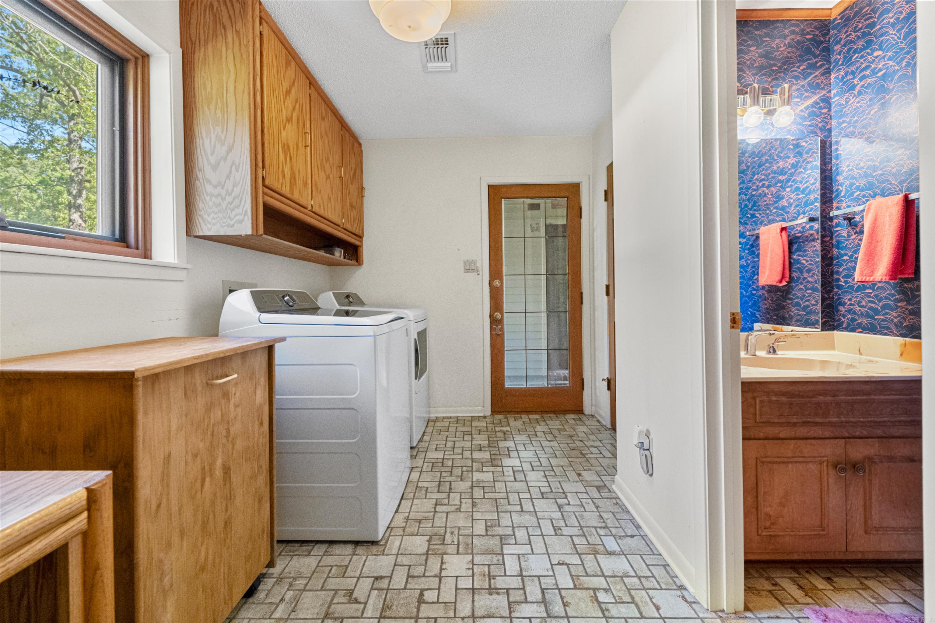 7438 Cross Road  Pine Bluff, AR
