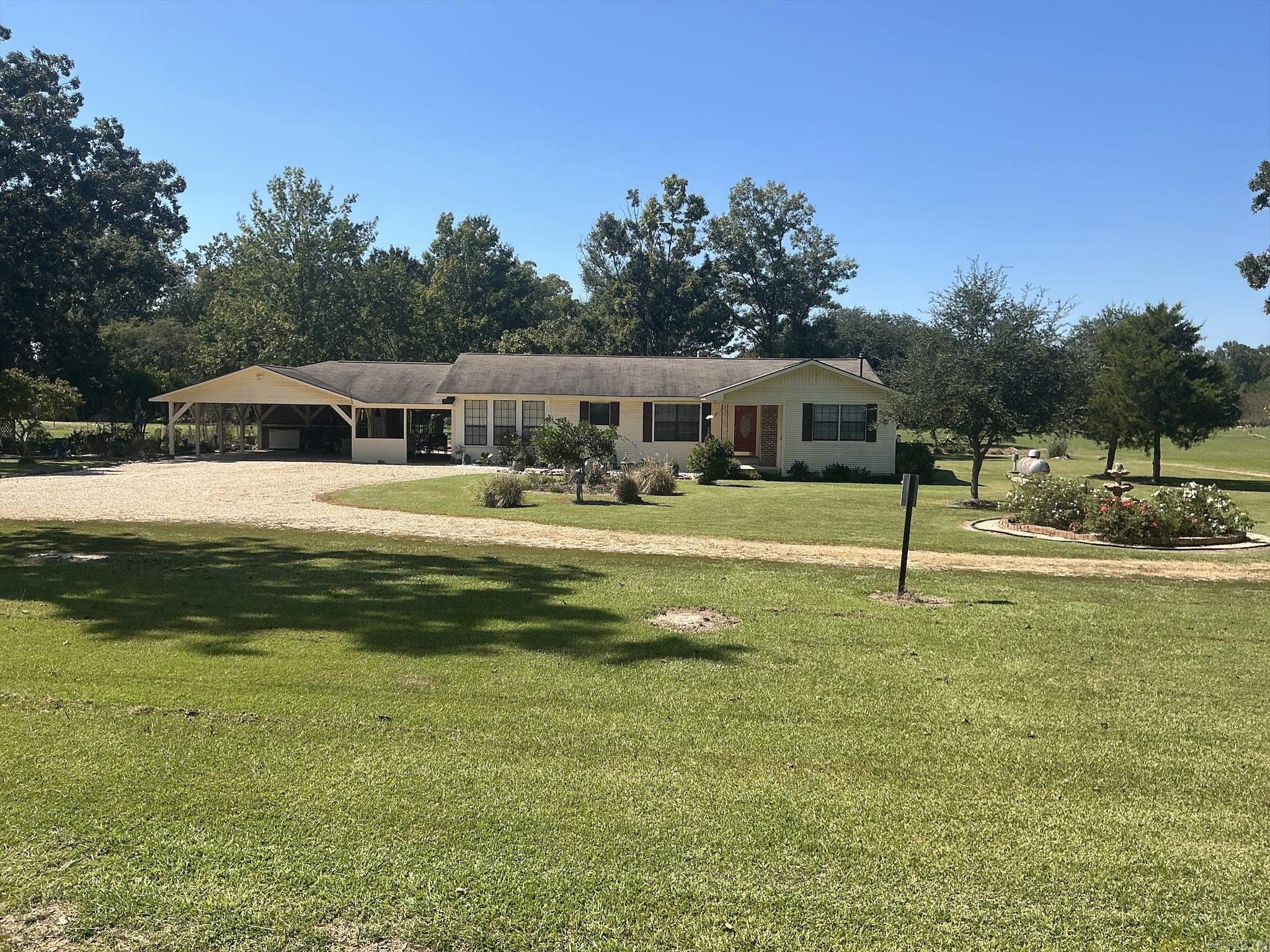 2157 N Hwy 133  Crossett, AR