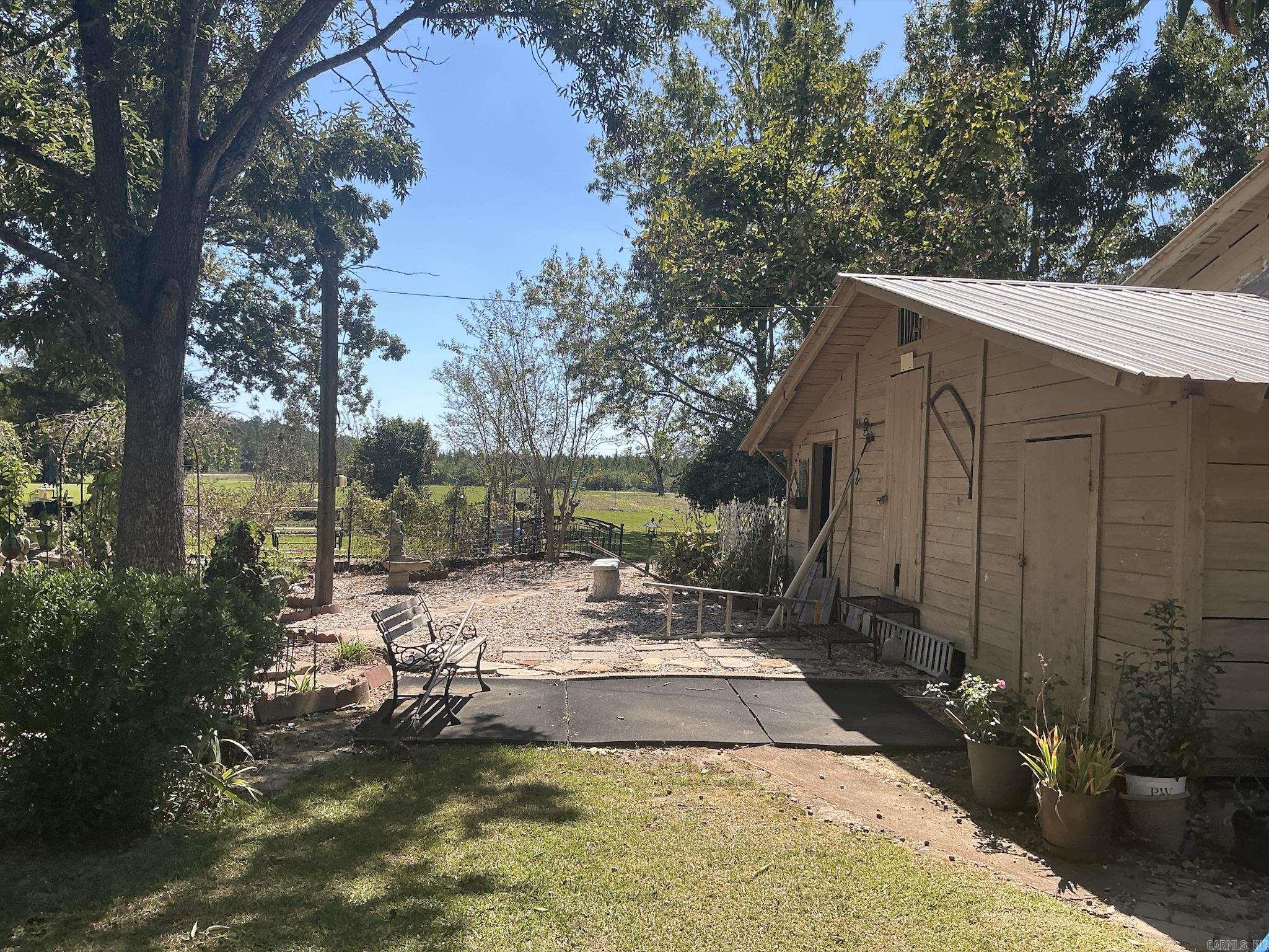 2157 N Hwy 133  Crossett, AR