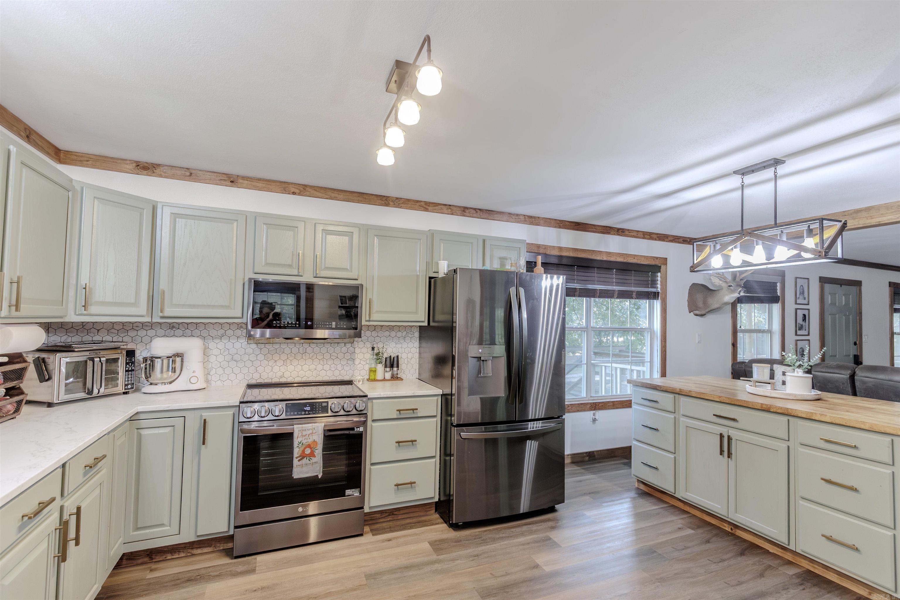 3684 Highway 60 W  Perryville, AR